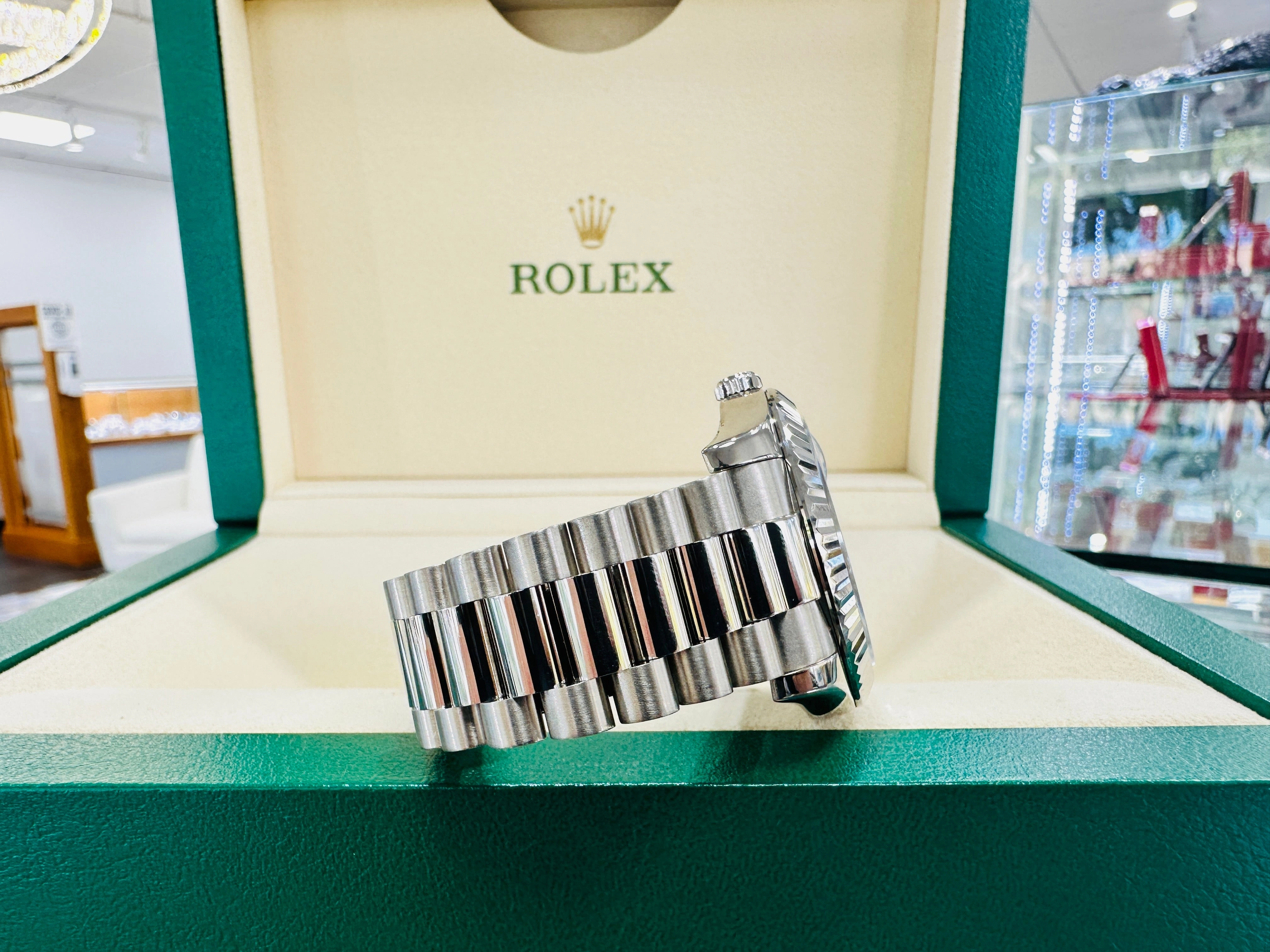 Rolex Day-Date II 41 President Day-Date II White Gold Silver Roman Dial 218239 Box & Papers