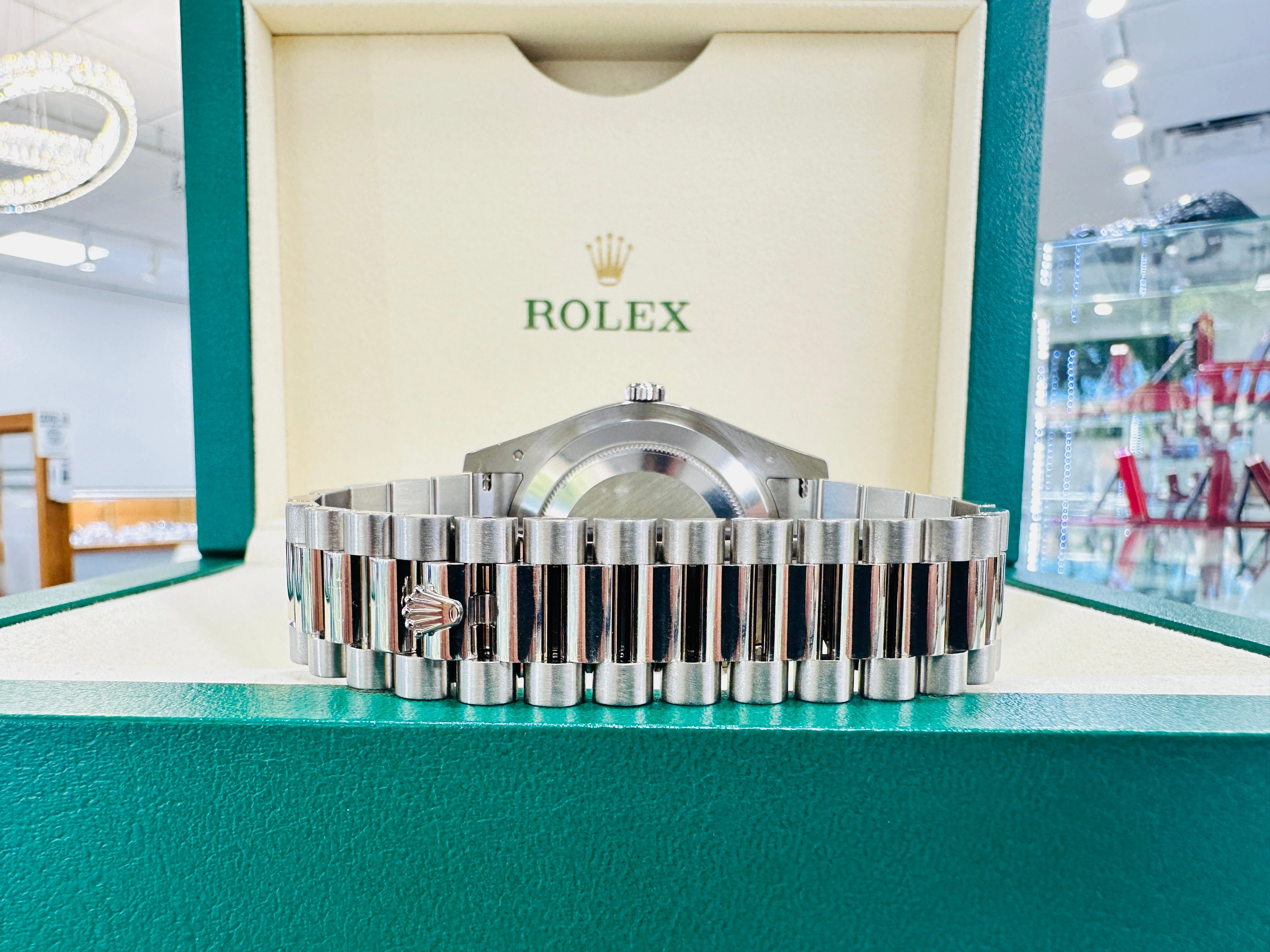 Rolex Day-Date II 41 President Day-Date II White Gold Silver Roman Dial 218239 Box & Papers