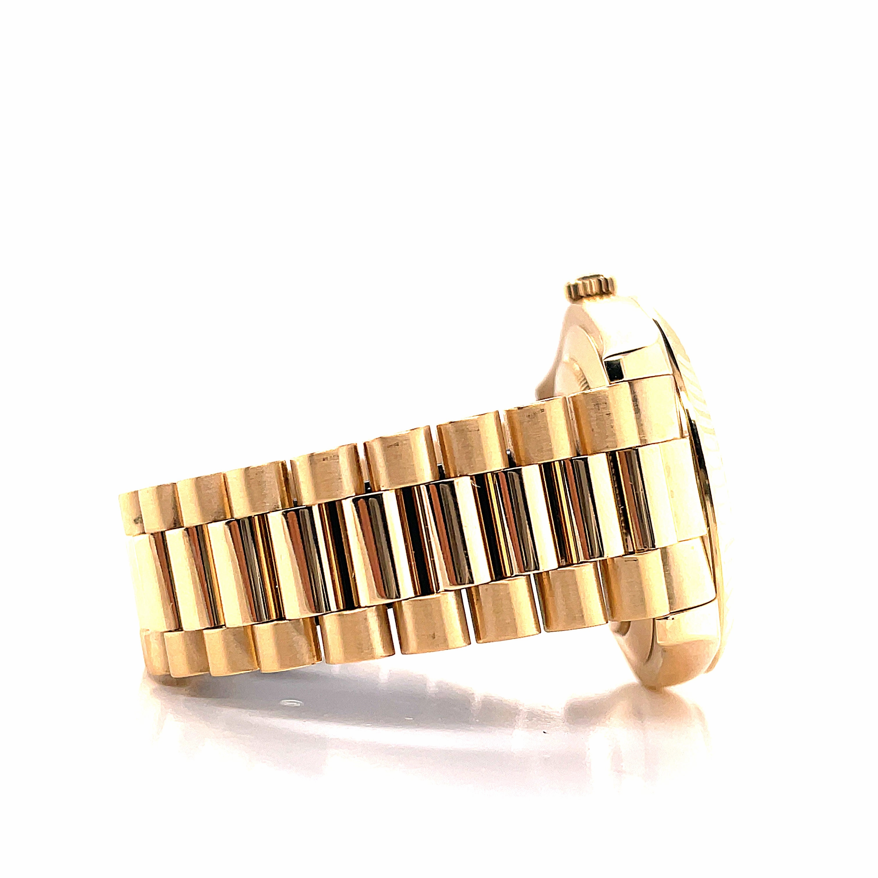 Rolex Day-Date II 41mm President 218238 18K Yellow Gold White Roman