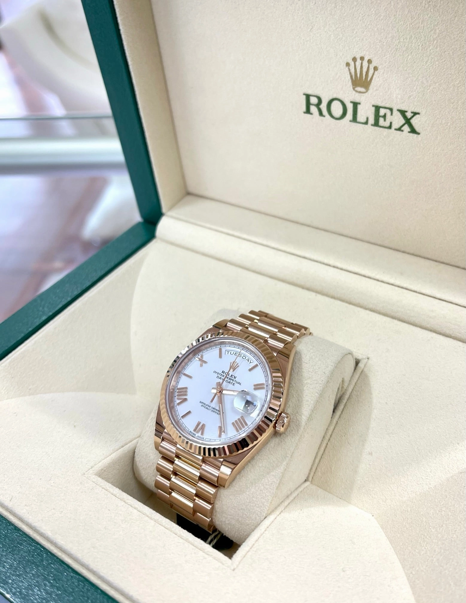 Rolex Day-Date President 40mm White Roman 228235 Rose Gold Box And Papers Preowned