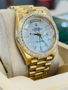 Rolex DayDate 40 228238 Custom Diamond Mother oF Pearl Dial Custom Natural Diamond Bezel  Box and Paper MINT