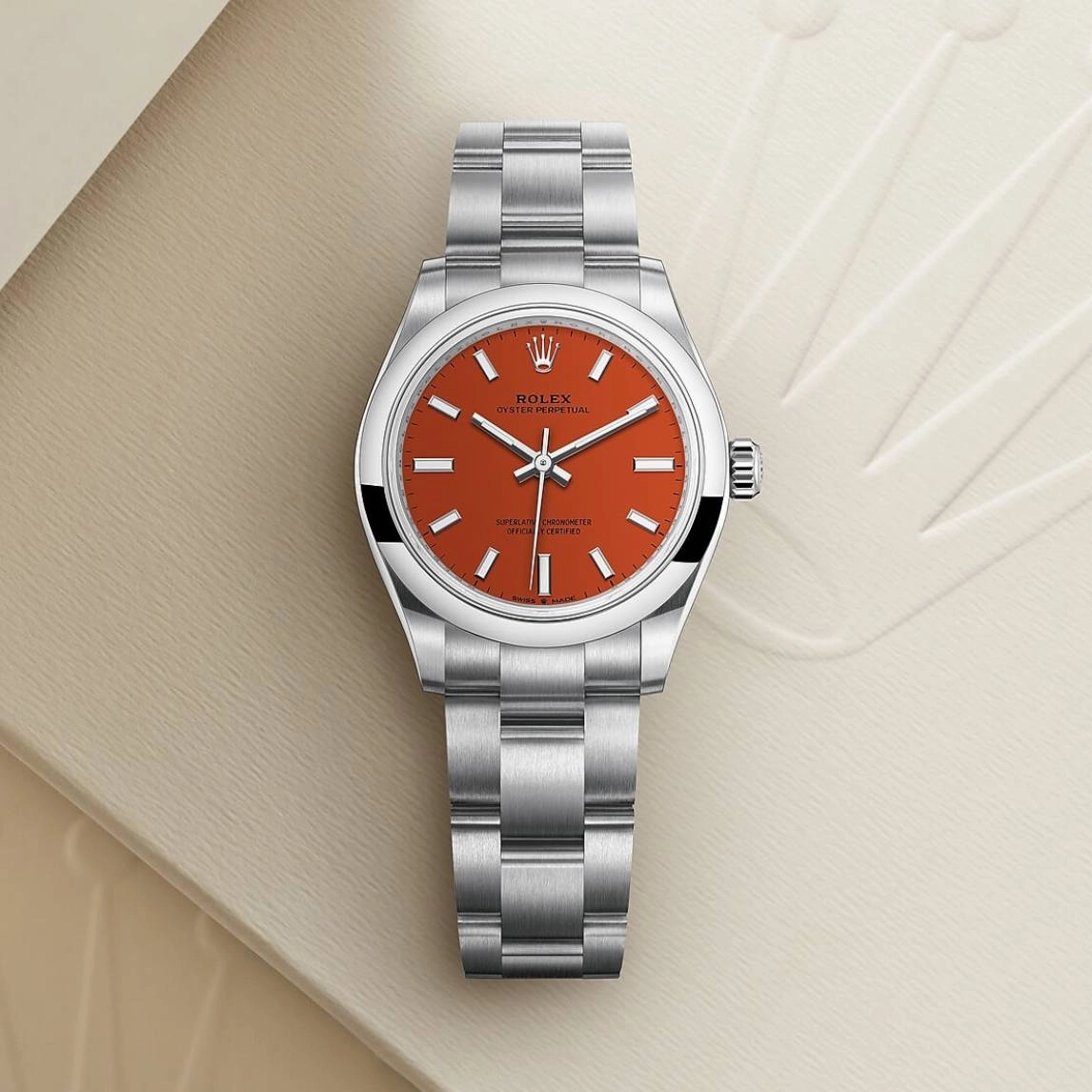 Rolex Oyster Perpetual 31mm | Stainless steel bracelet | Coral red dial Smooth bezel | Ladies Watch 277200-0008