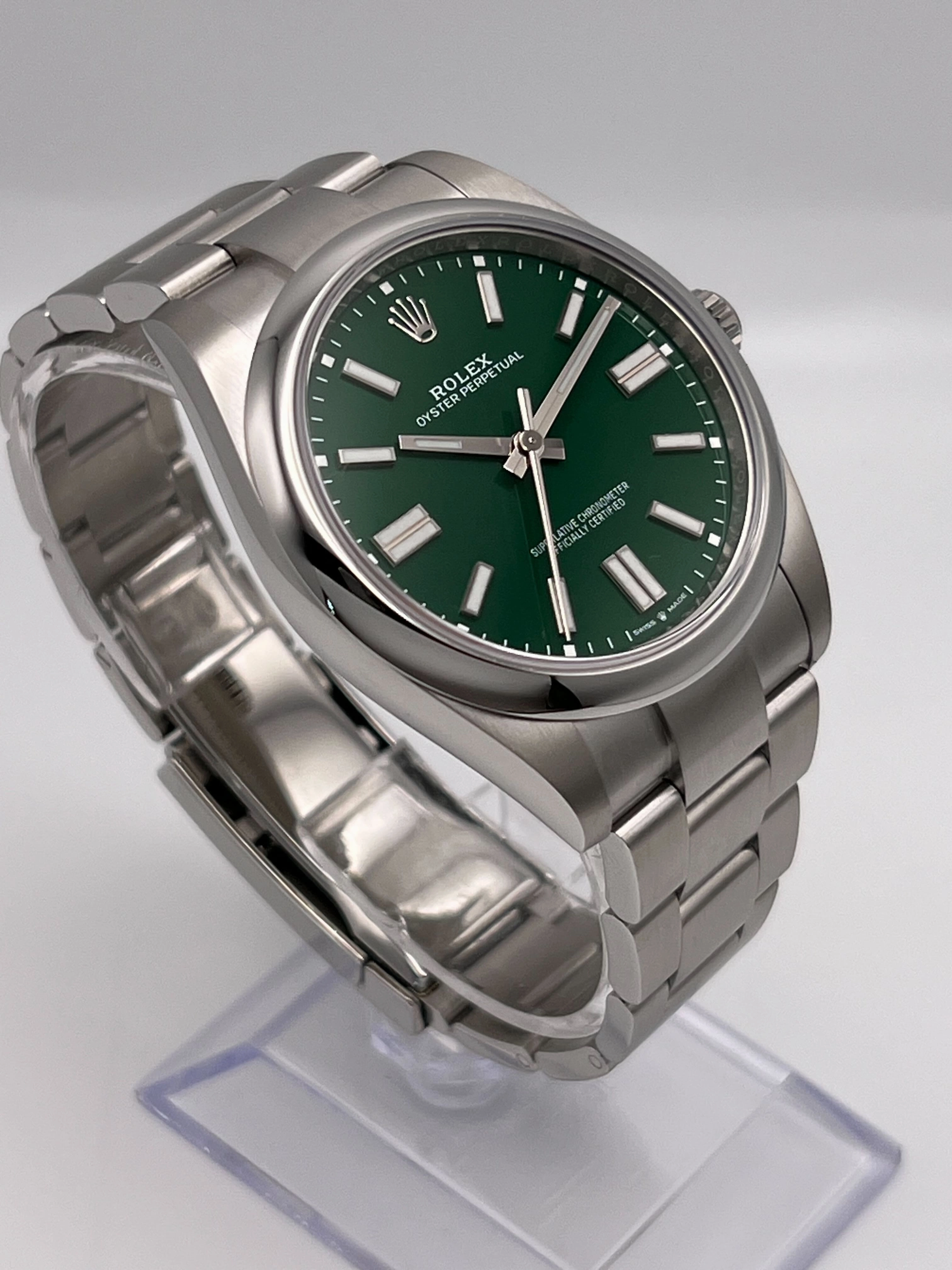 Rolex Oyster Perpetual 41 124300 Stainless Steel Green Dial