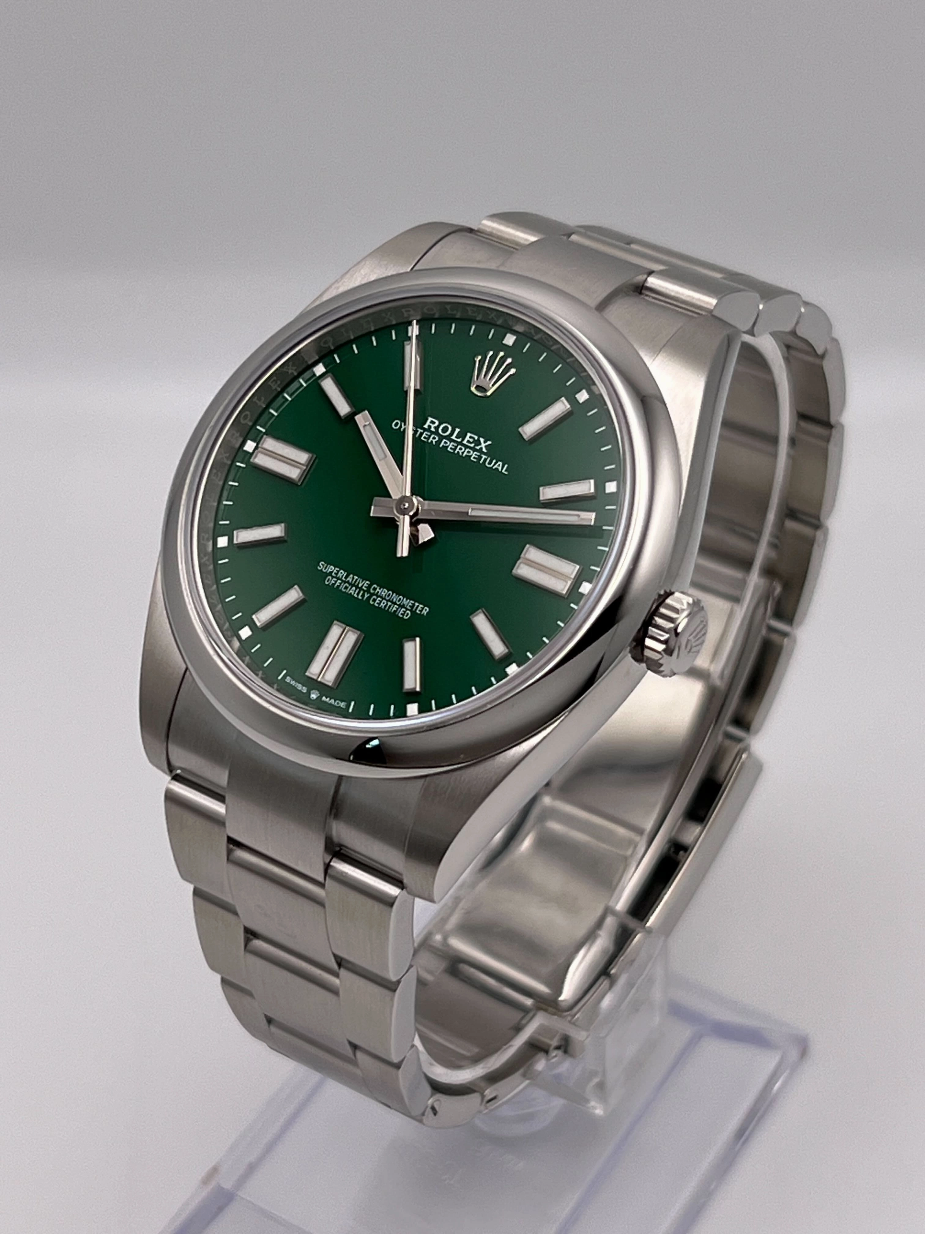 Rolex Oyster Perpetual 41 124300 Stainless Steel Green Dial