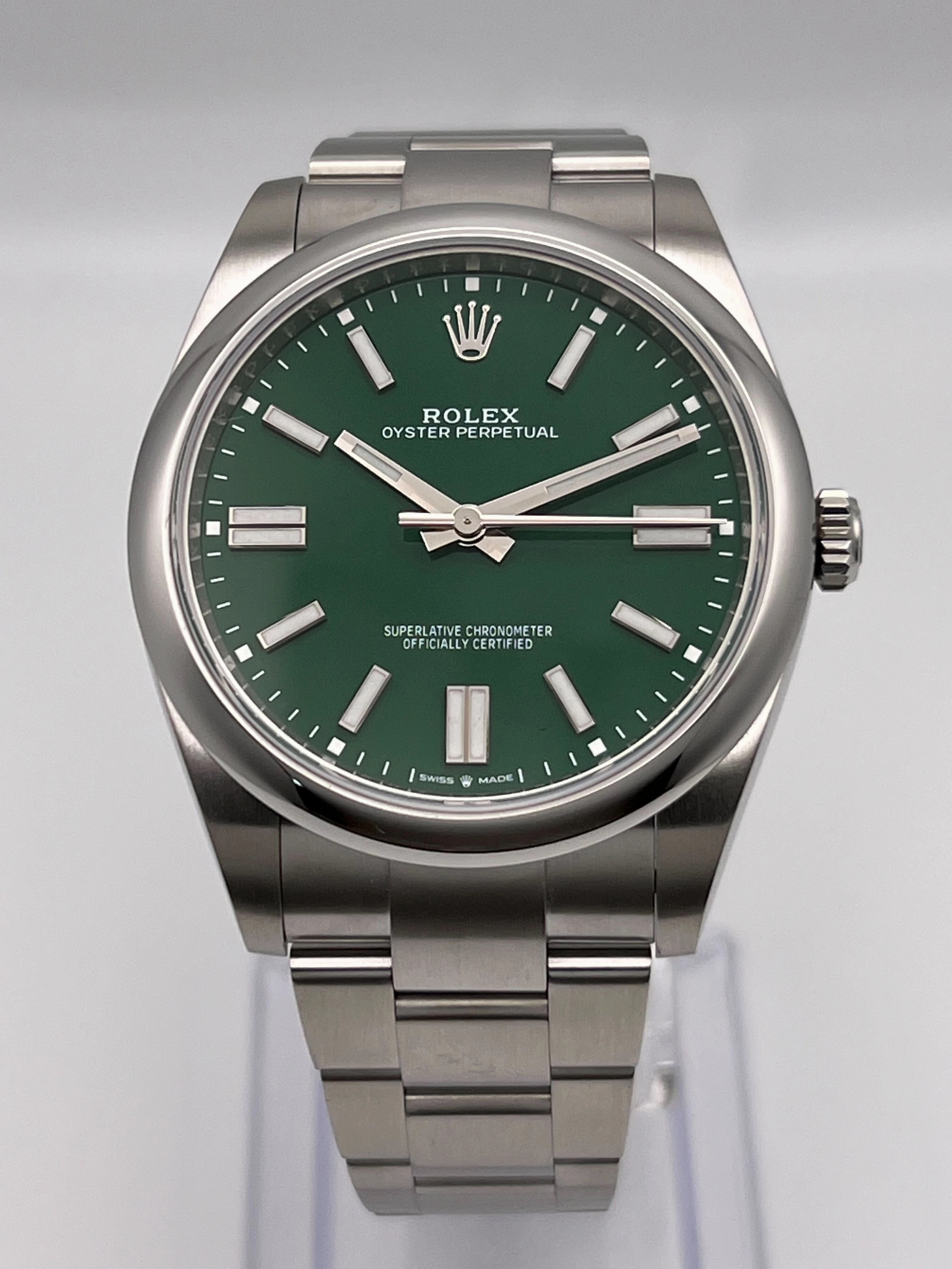 Rolex Oyster Perpetual 41 124300 Stainless Steel Green Dial