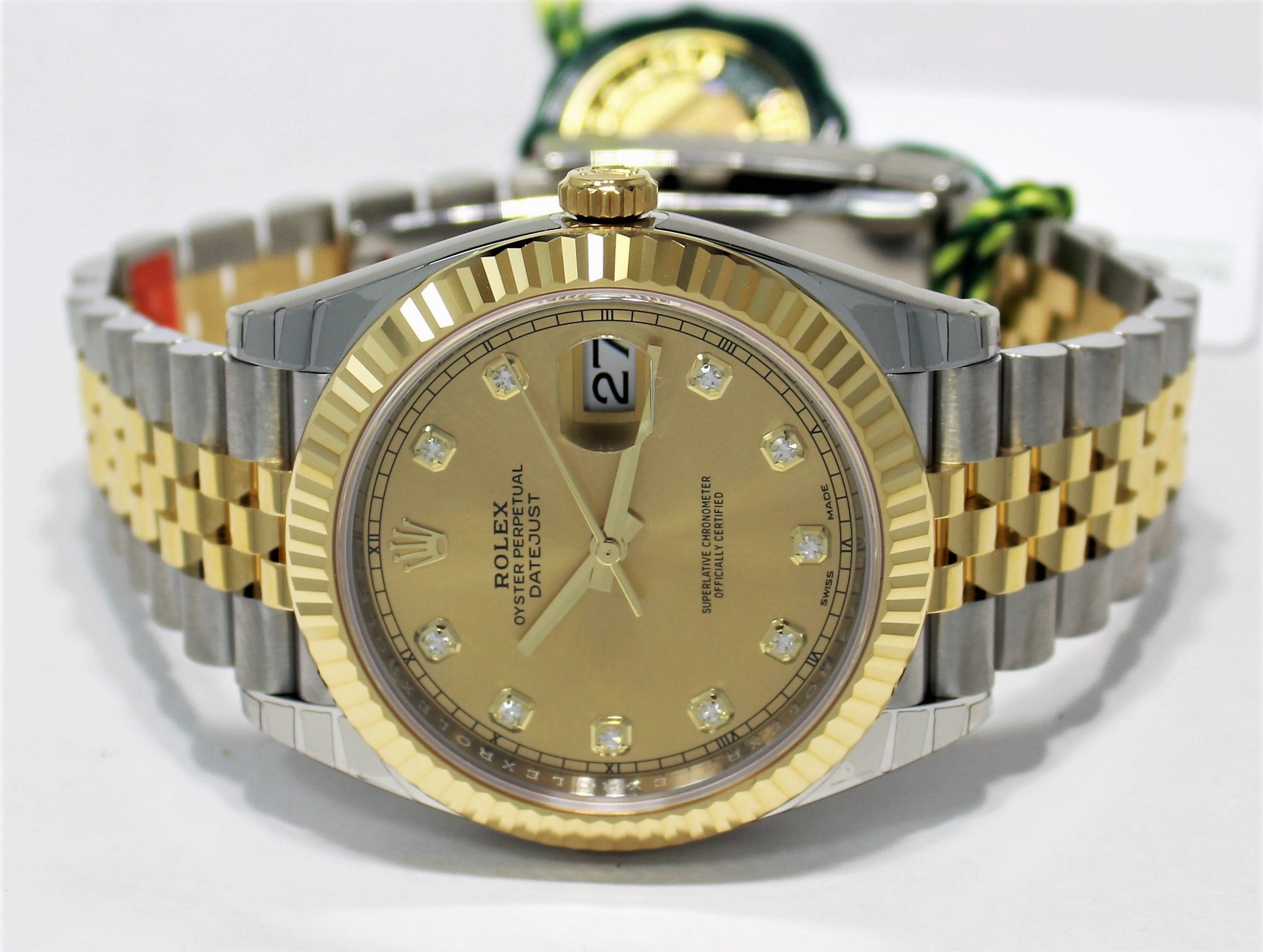 Rolex Oyster Perpetual Datejust 41 126333 GLDDJ Unworn