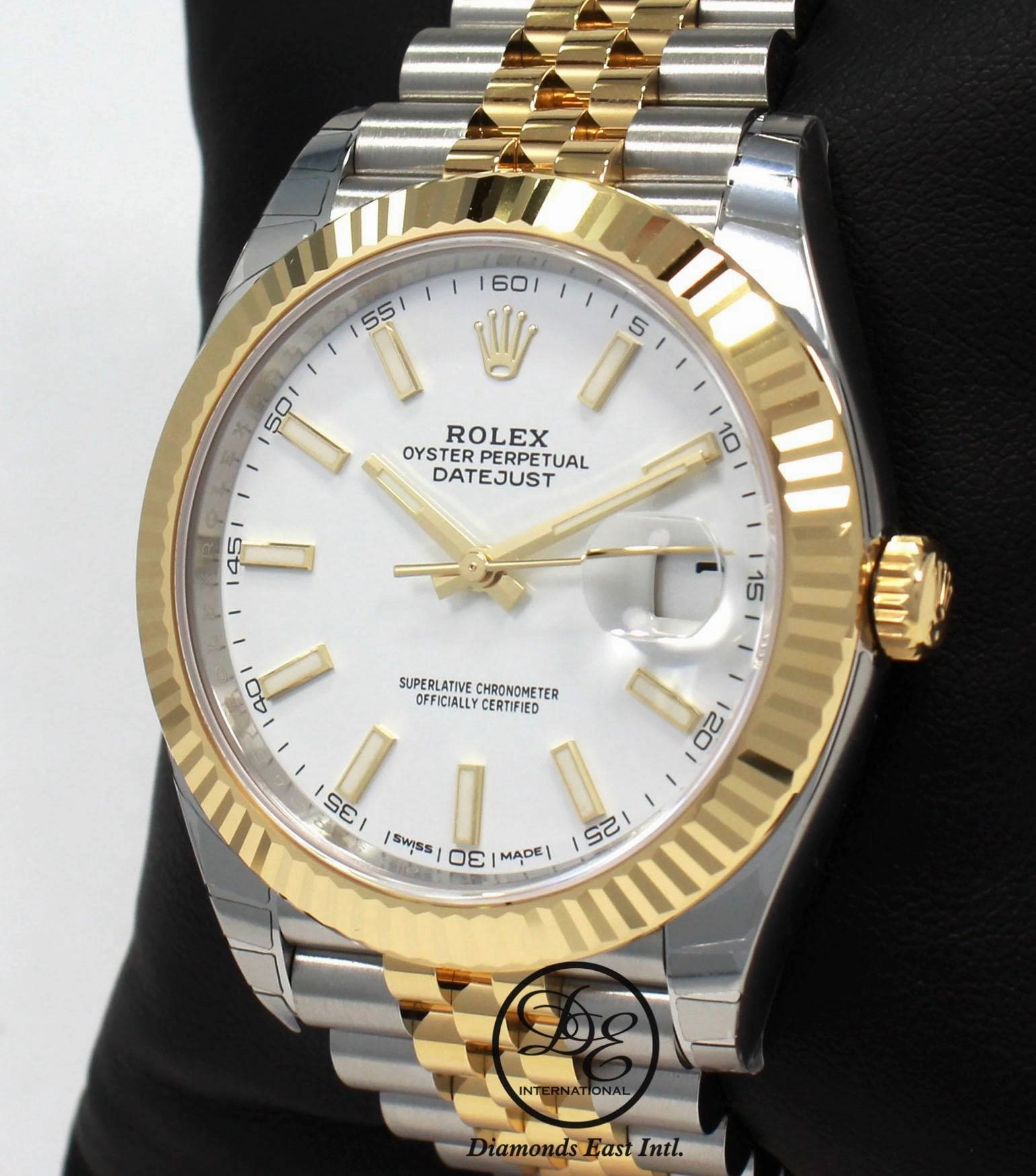 Rolex Oyster Perpetual Datejust 41 126333 WHTSJ Jubilee 18k Yellow Gold / SS Unworn