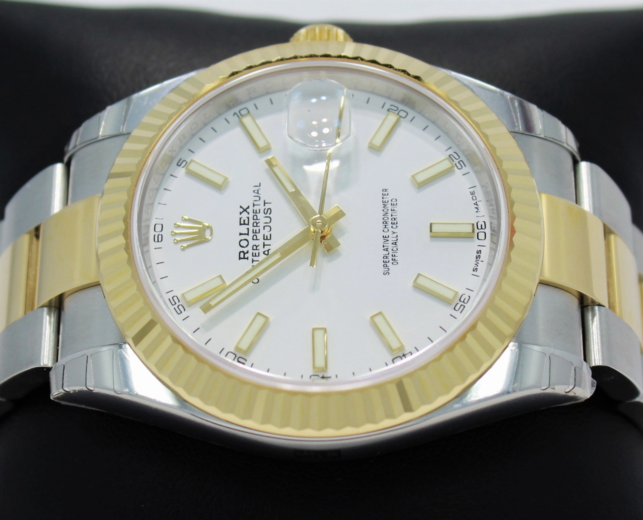 Rolex Oyster Perpetual Datejust 41 126333 WHTSO Oyster 18k yellow gold/ SS Unworn