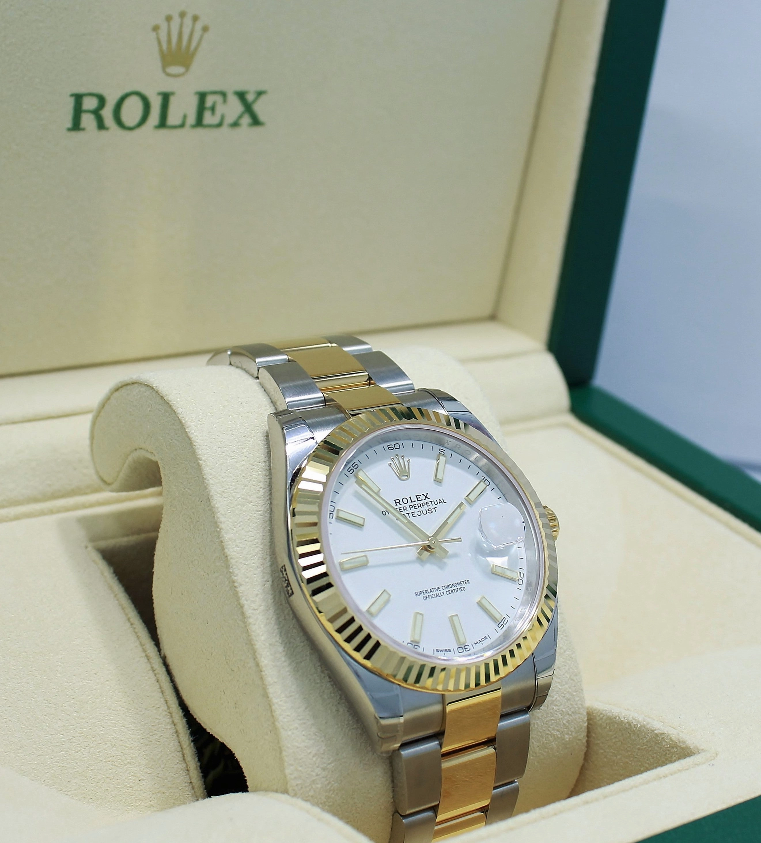 Rolex Oyster Perpetual Datejust 41 126333 WHTSO Oyster 18k yellow gold/ SS Unworn