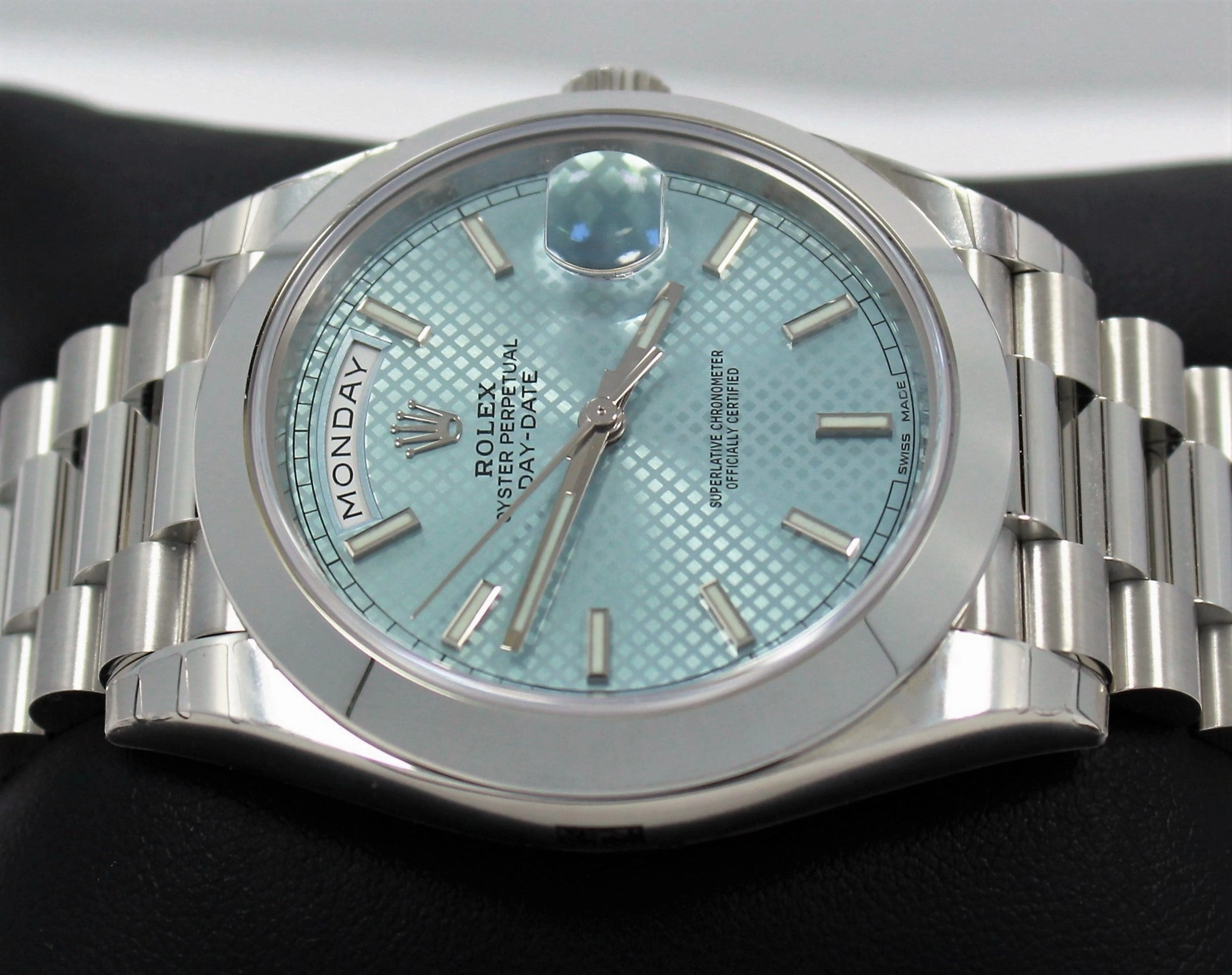 Rolex Oyster Perpetual Day-Date 40 228206 BLURP (Unworn)