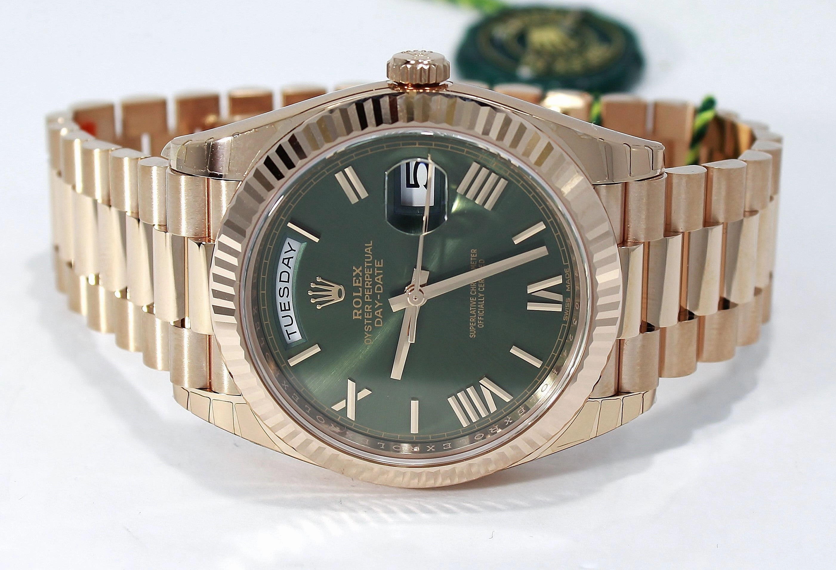 Rolex Oyster Perpetual Day-Date 40 228235 Olive Green (Unworn)