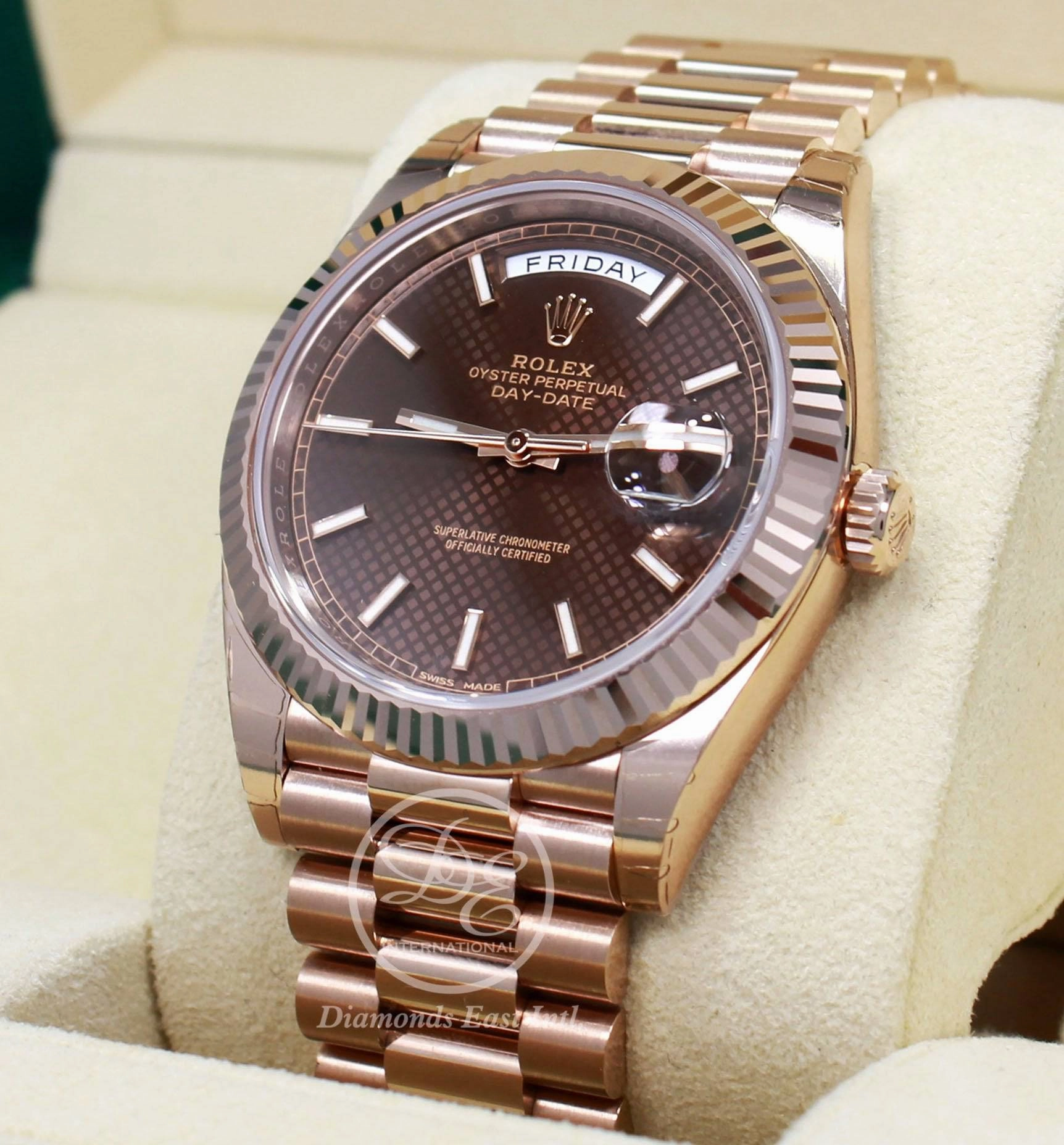 Rolex Oyster Perpetual Day-Date 40 228235 (Unworn)
