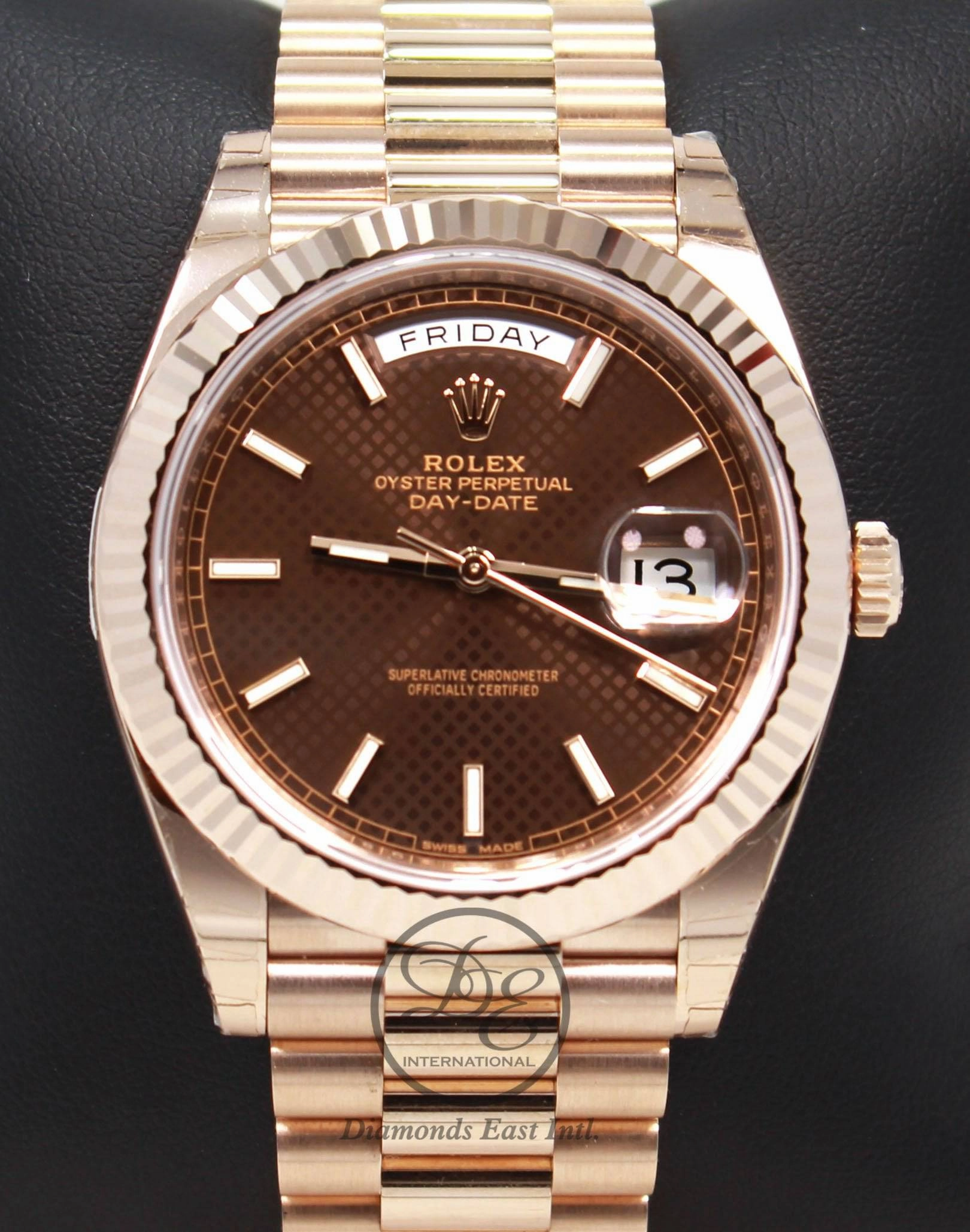 Rolex Oyster Perpetual Day-Date 40 228235 (Unworn)