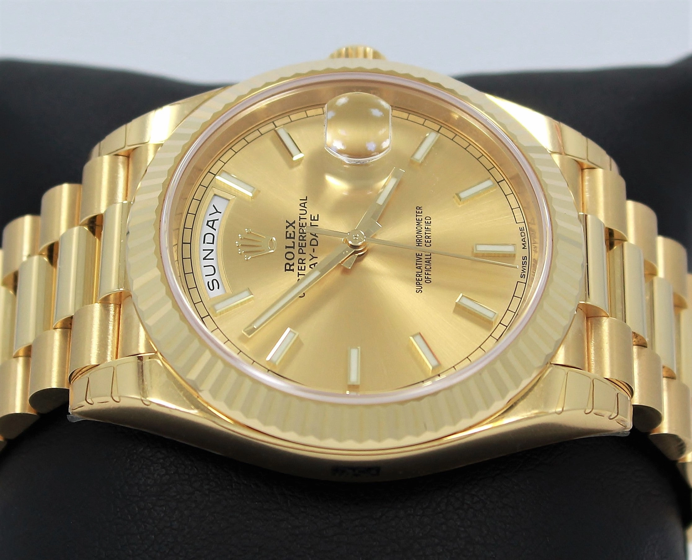 Rolex Oyster Perpetual Day-Date 40 228238 (Unworn)