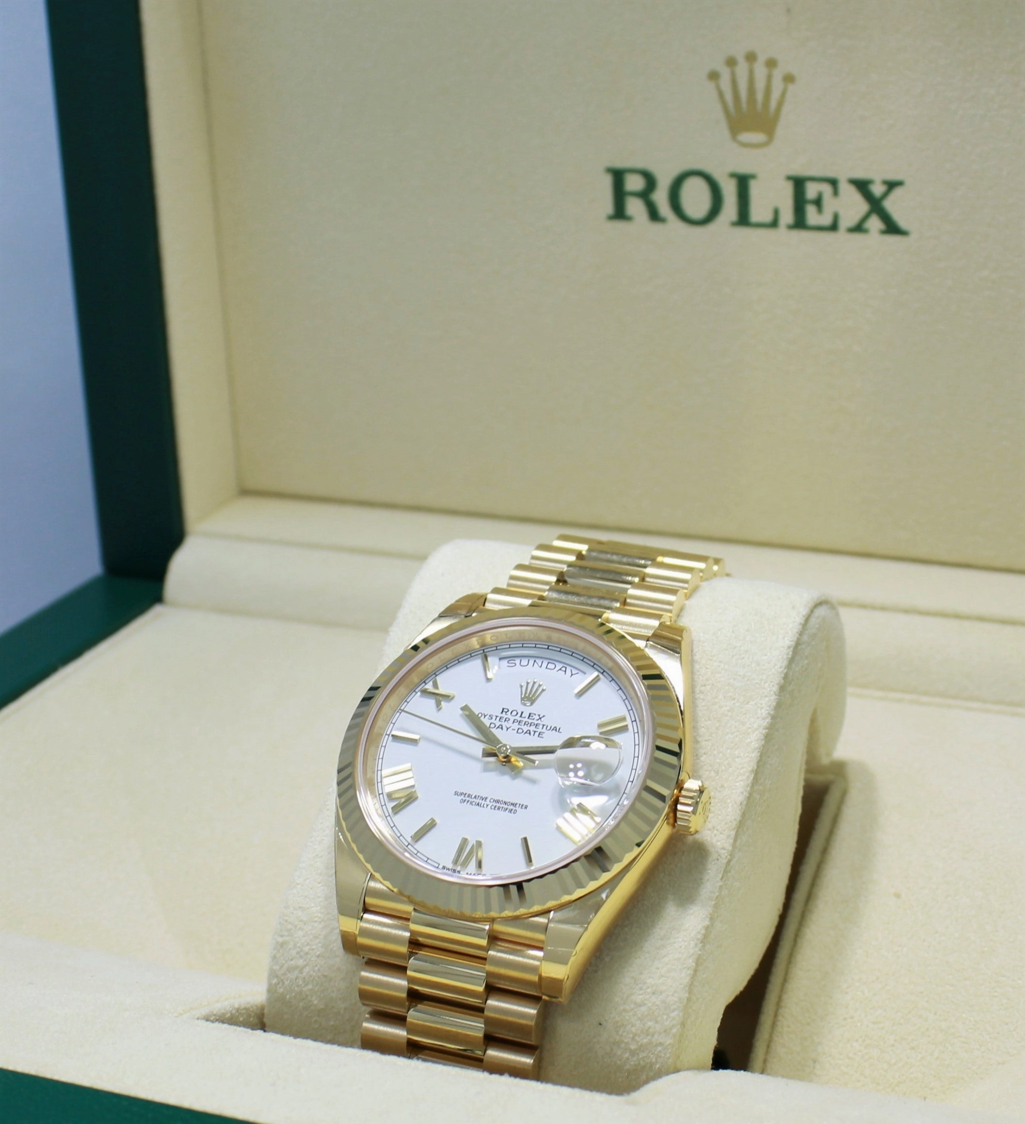 Rolex Oyster Perpetual Day-Date 40 228238 (Unworn)