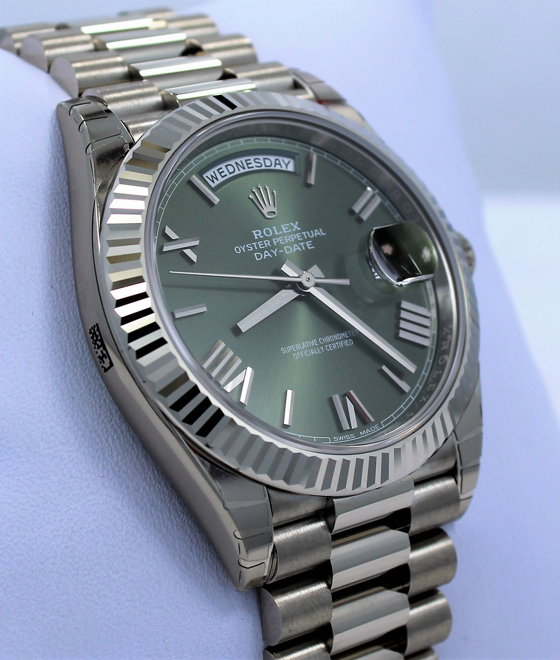 Rolex Oyster Perpetual Day-Date 40 228239 GRNRP (Unworn)