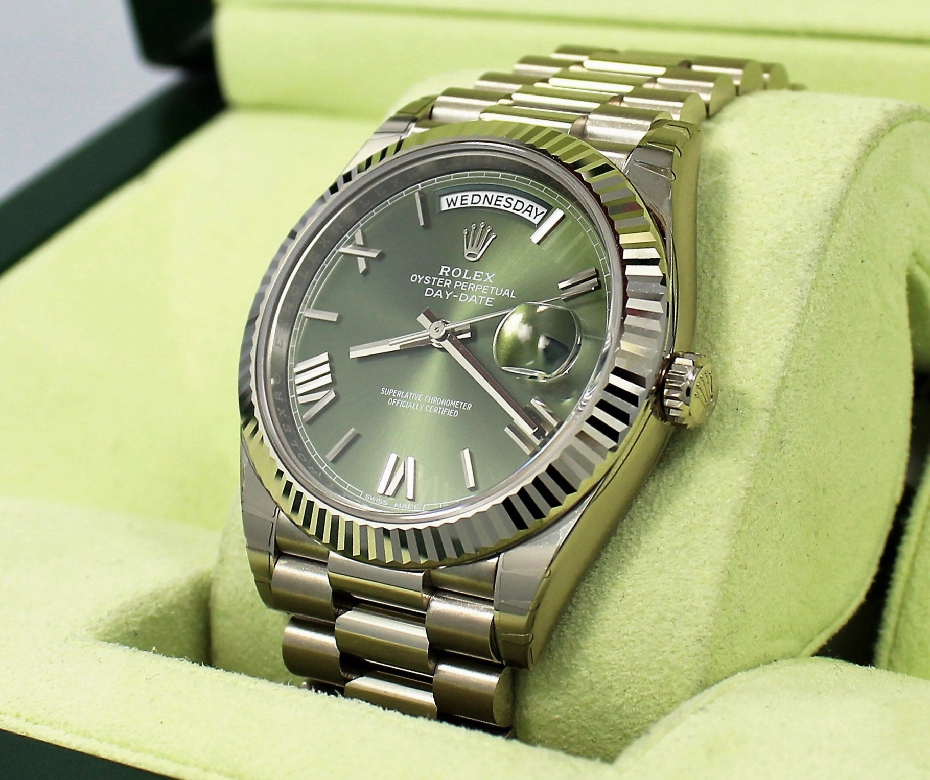 Rolex Oyster Perpetual Day-Date 40 228239 GRNRP (Unworn)