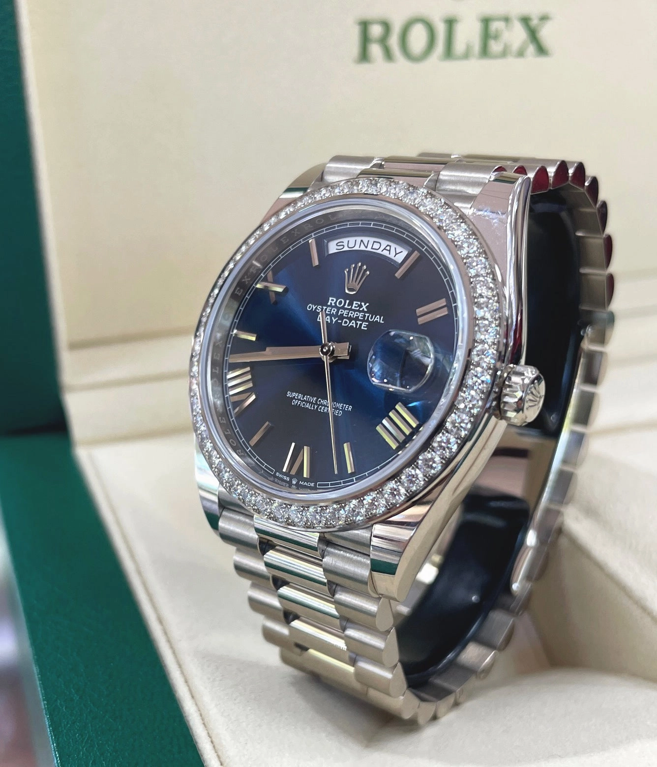 Rolex Oyster Perpetual Day-Date 40  228349RBR Blue Roman Factory Diamond Bezel UNWORN