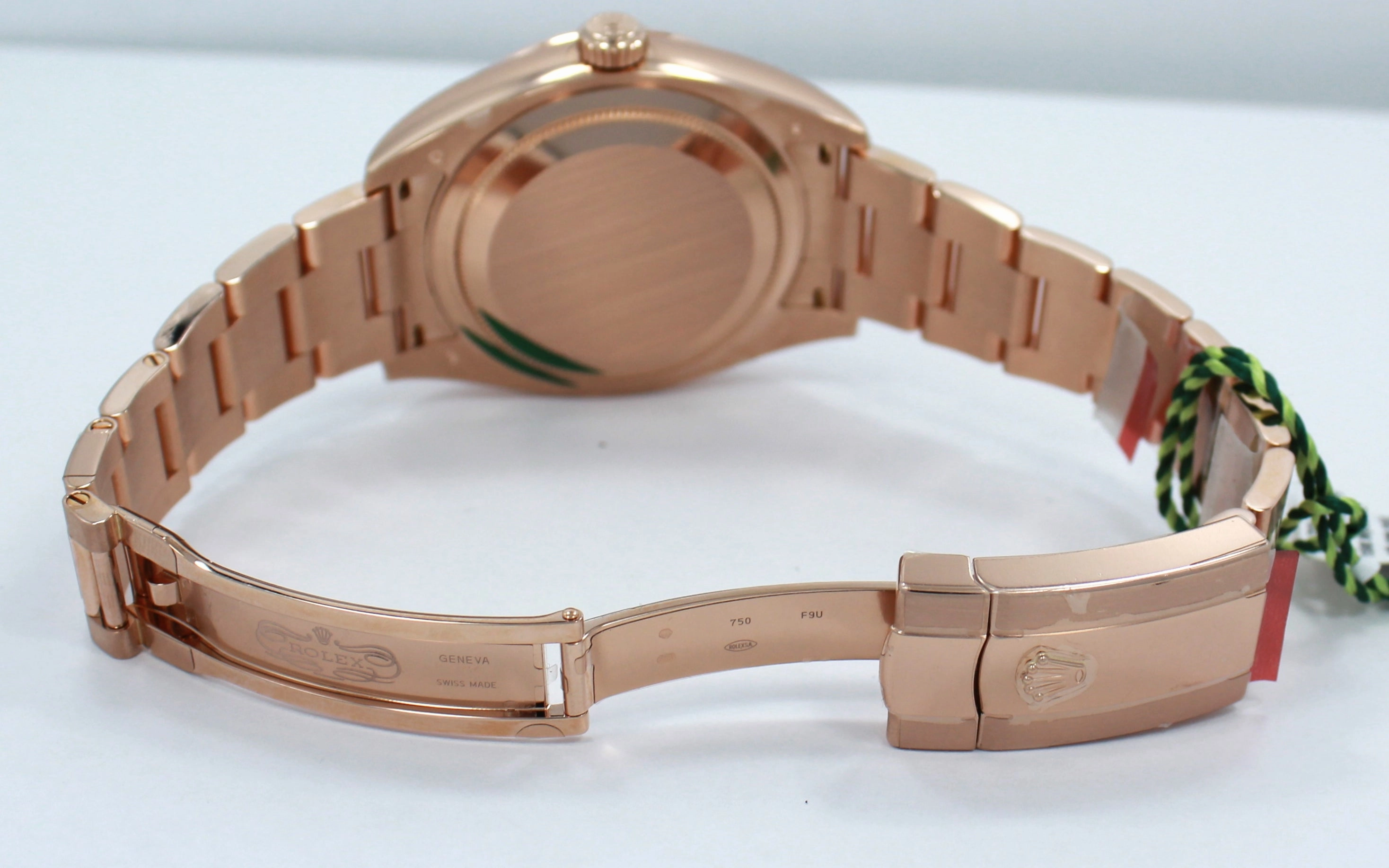 Rolex Sky-Dweller 18K Rose Gold 326935