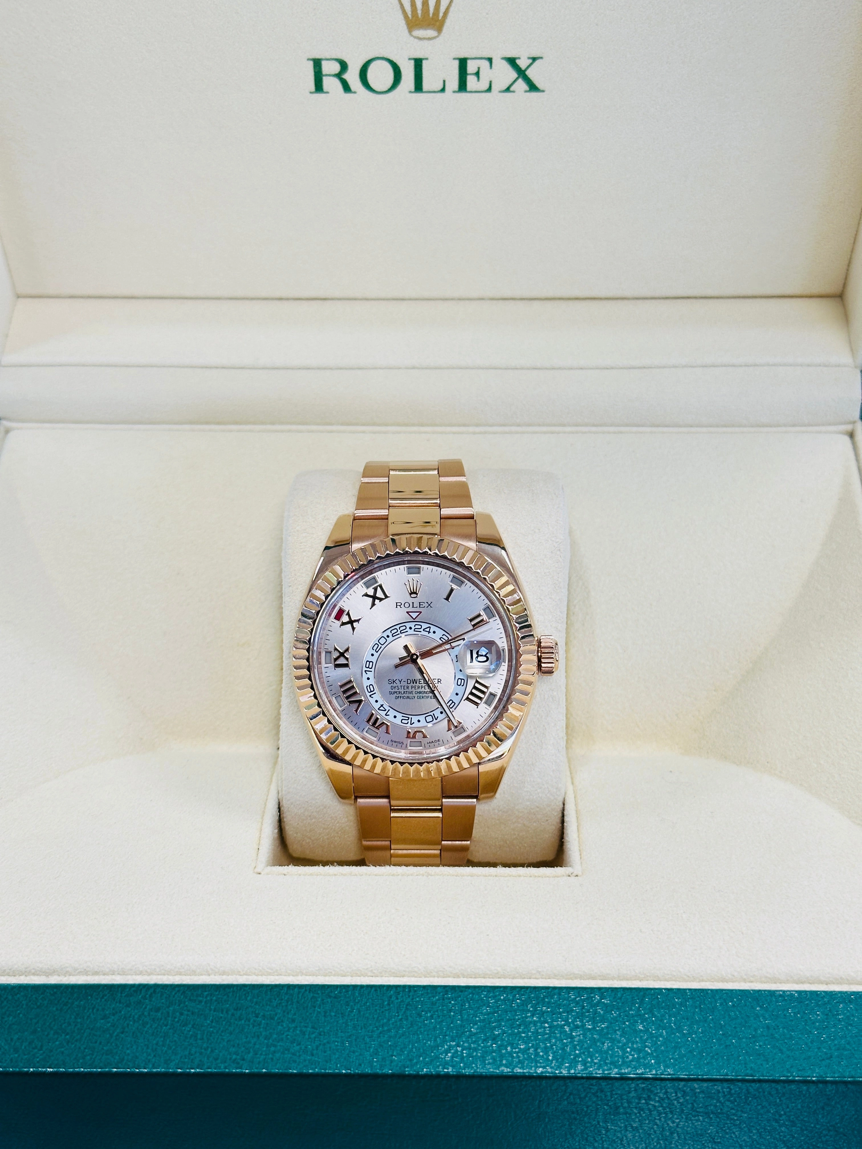 Rolex Sky-Dweller 18K Rose Gold Sundust Dial 326935 MINT