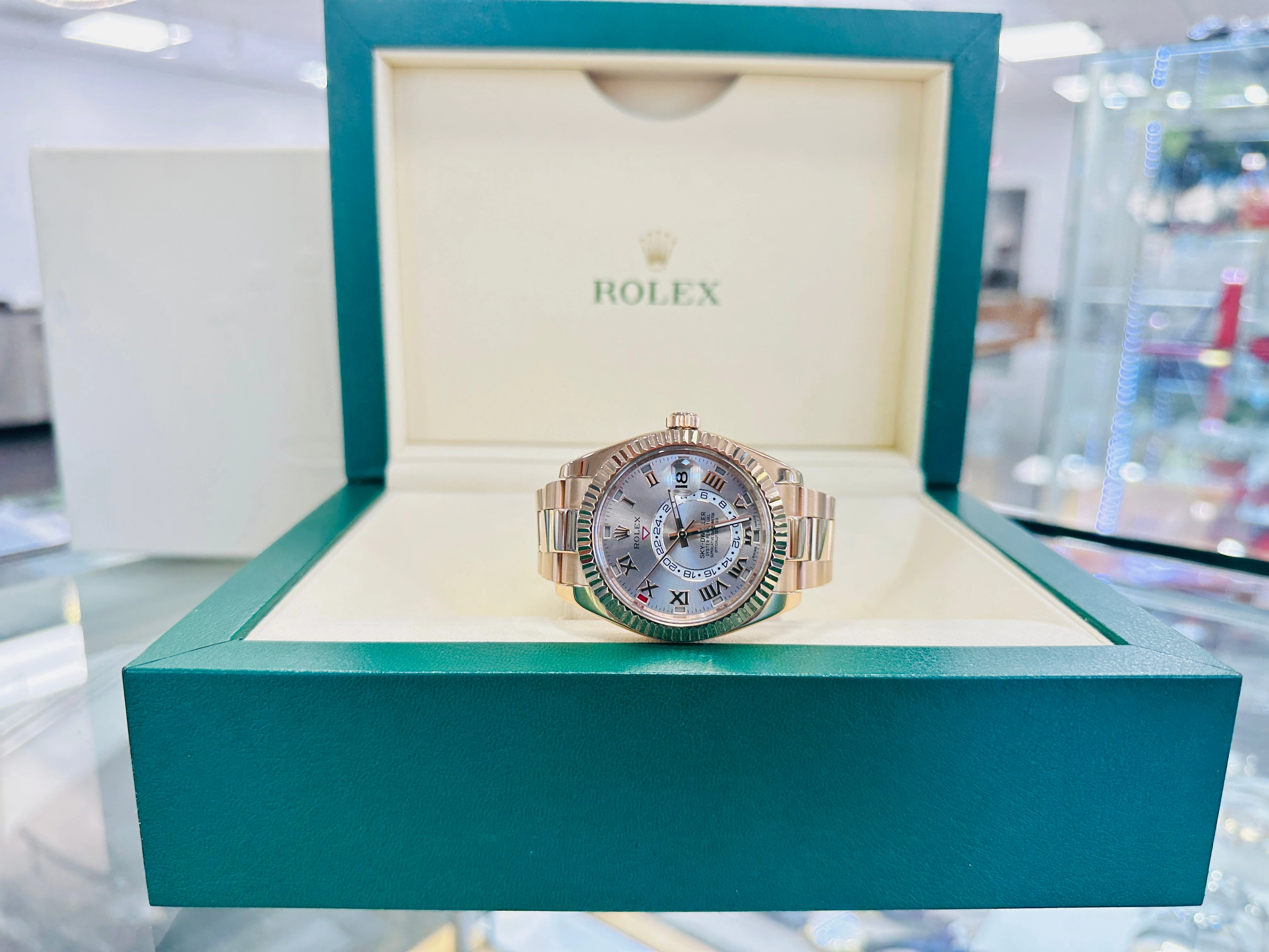 Rolex Sky-Dweller 18K Rose Gold Sundust Dial 326935 MINT