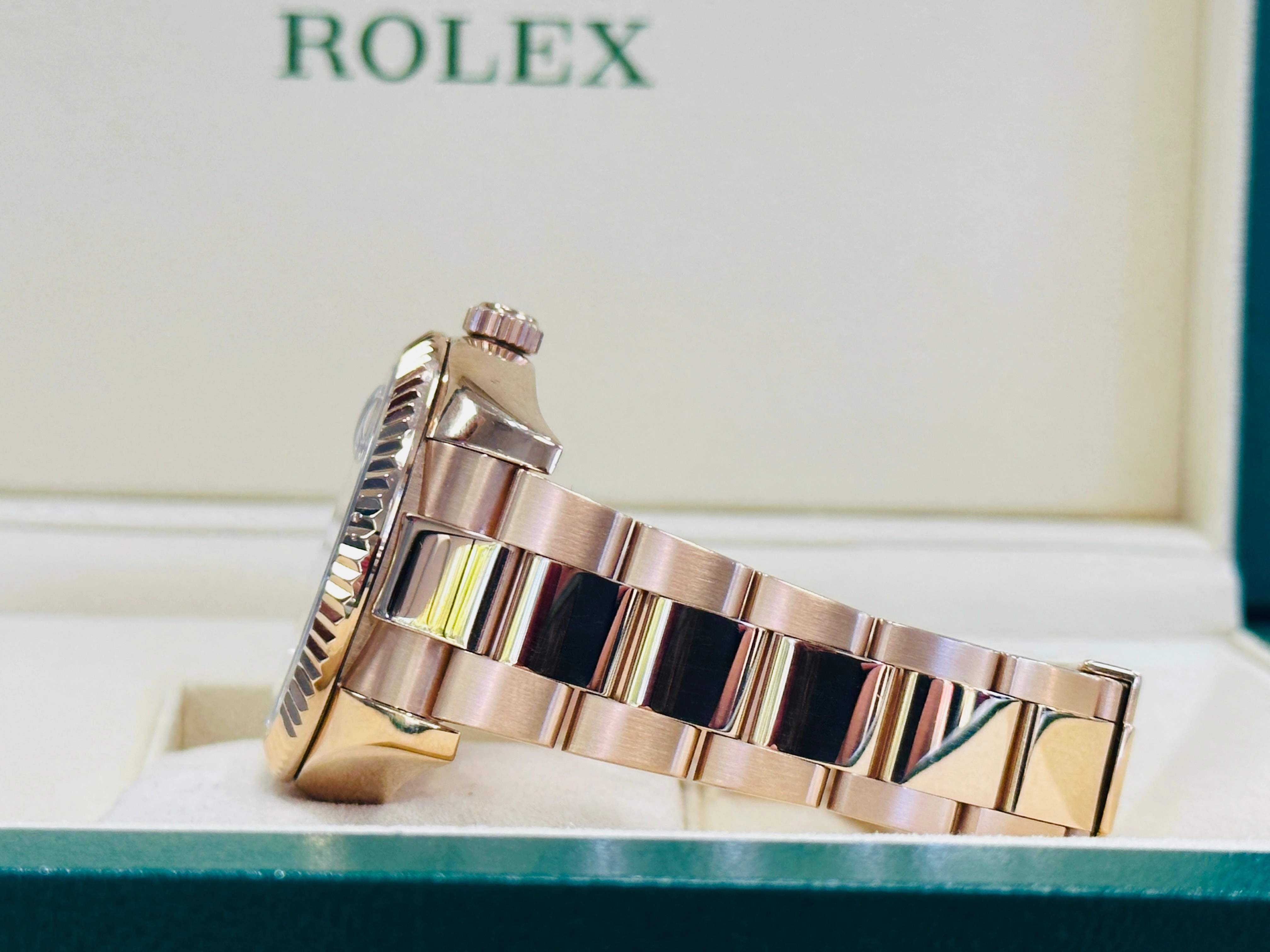 Rolex Sky-Dweller 18K Rose Gold Sundust Dial 326935 MINT