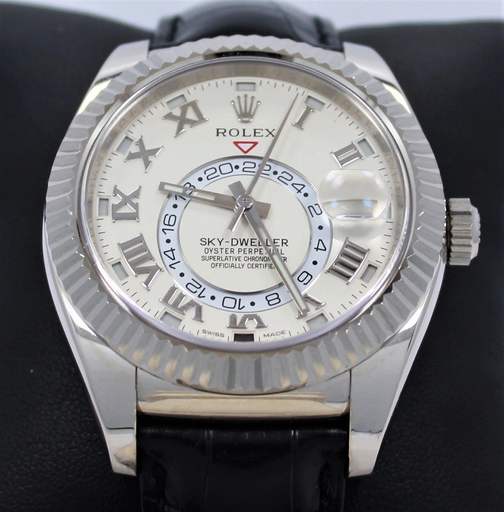 Rolex Sky-Dweller 18K White Gold 326139 IVRRL PreOwned