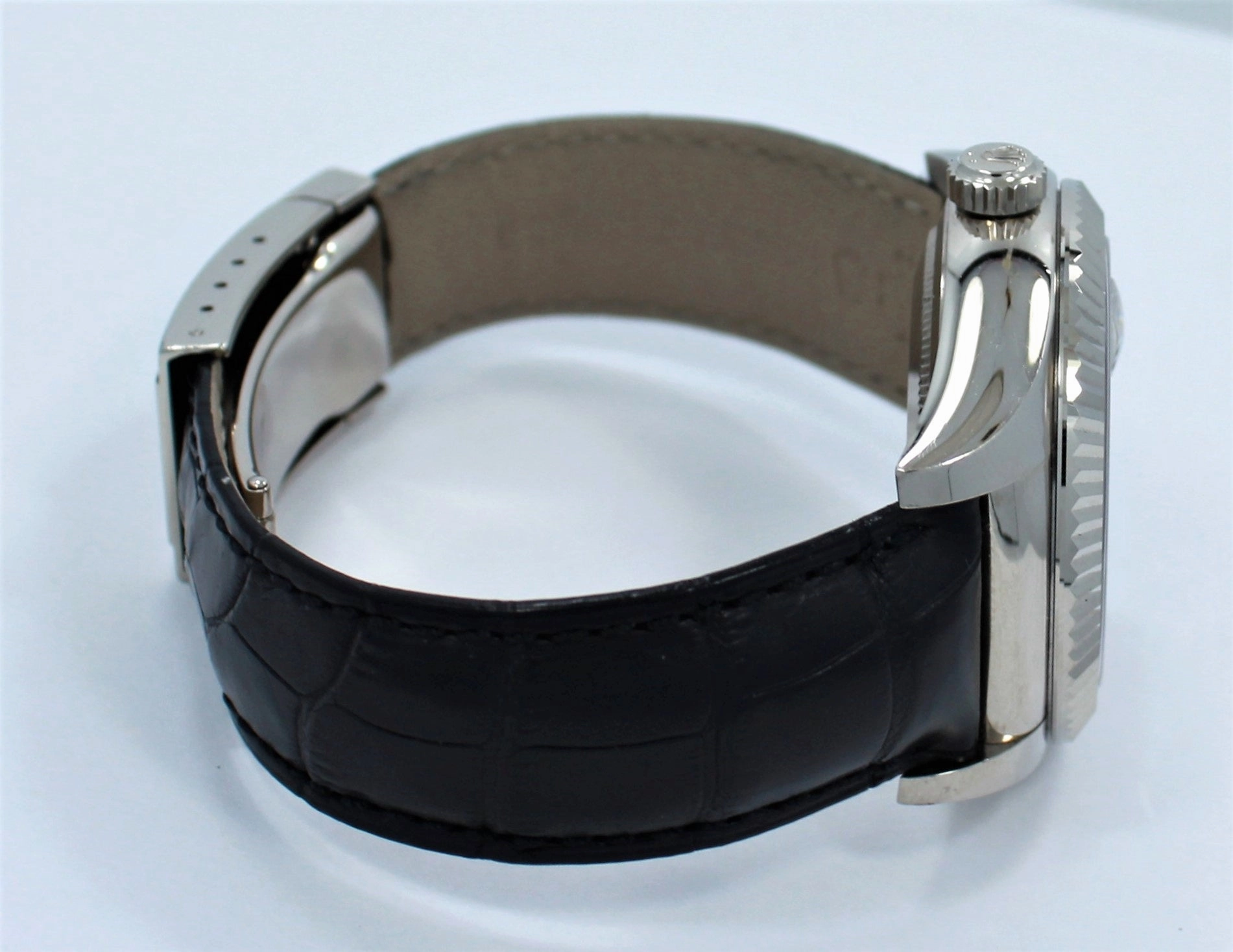 Rolex Sky-Dweller 18K White Gold 326139 IVRRL PreOwned