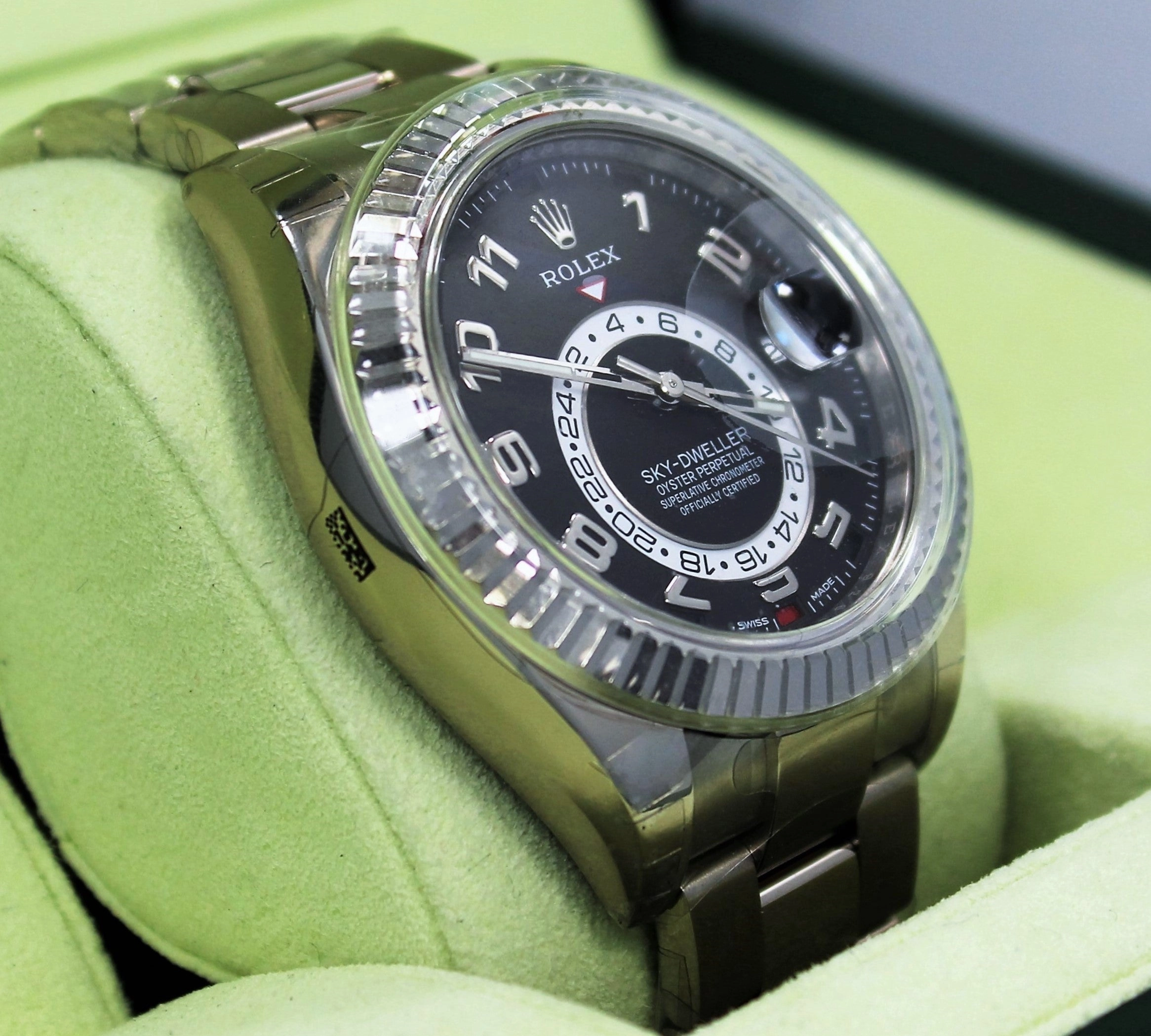 Rolex Sky-Dweller 18K White Gold 326939 UNWORN
