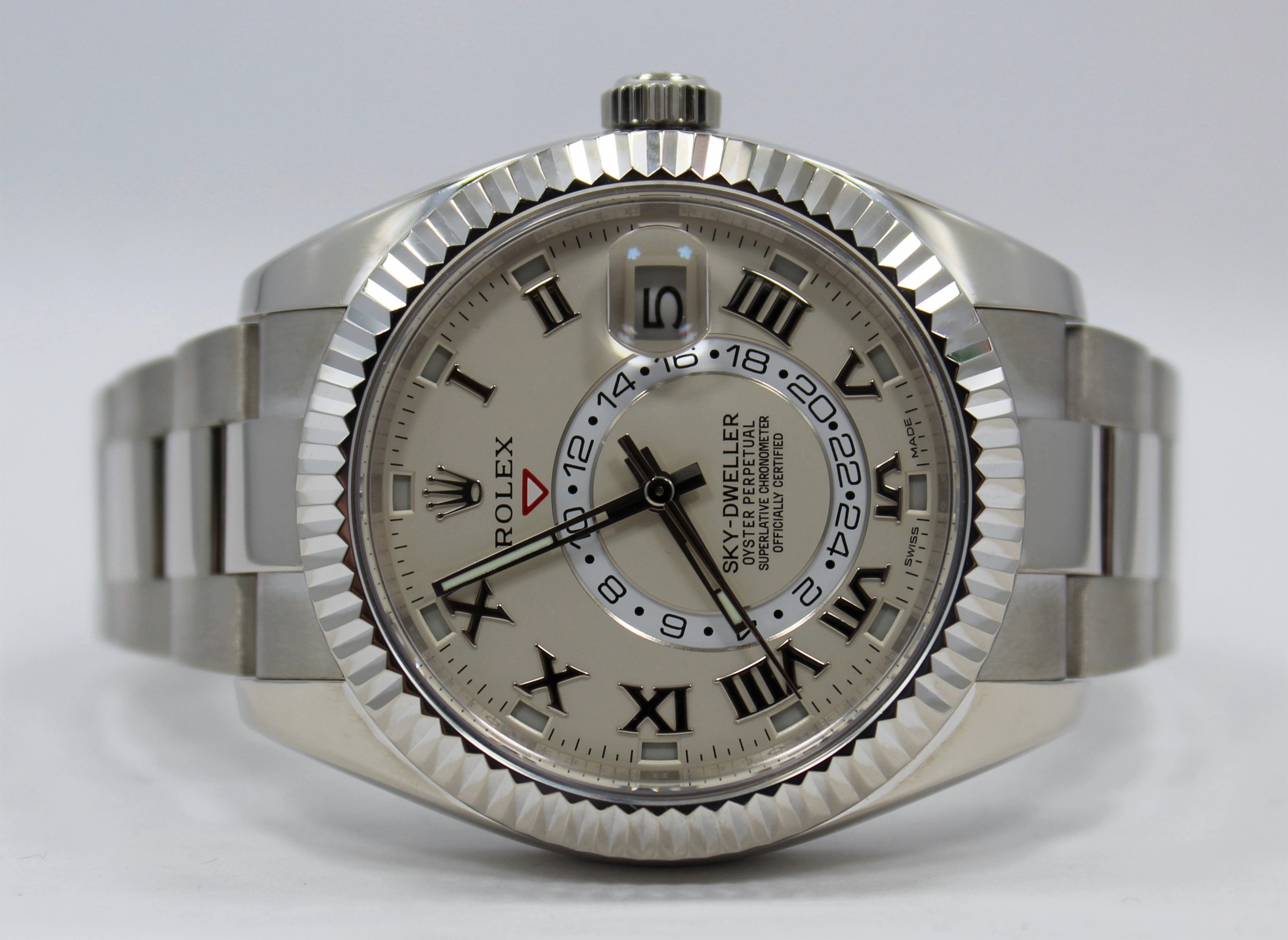 Rolex Sky-Dweller 18K White Gold Ivory Dial 326939 IVRRRO BOX/PAPERS