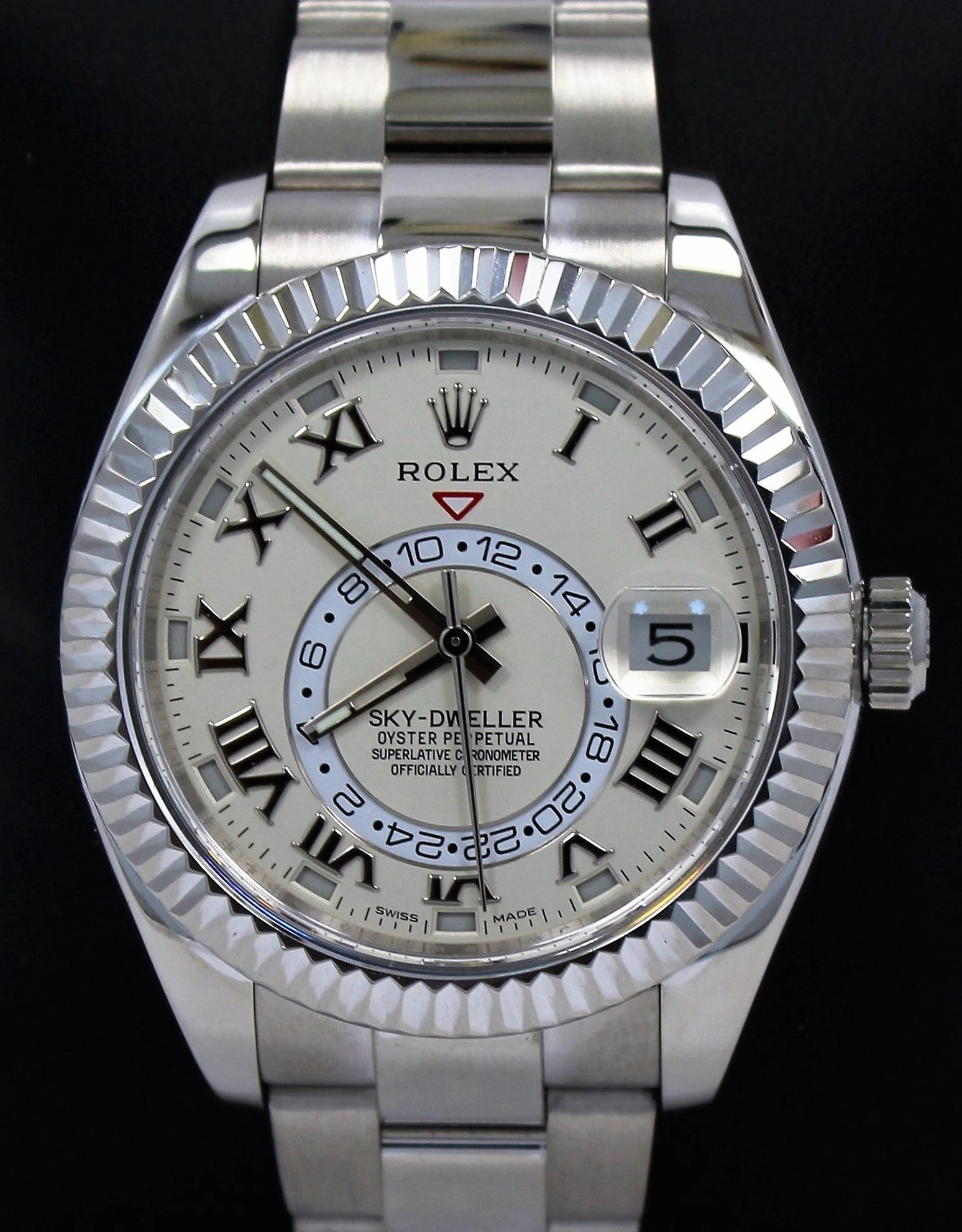 Rolex Sky-Dweller 18K White Gold Ivory Dial 326939 IVRRRO BOX/PAPERS