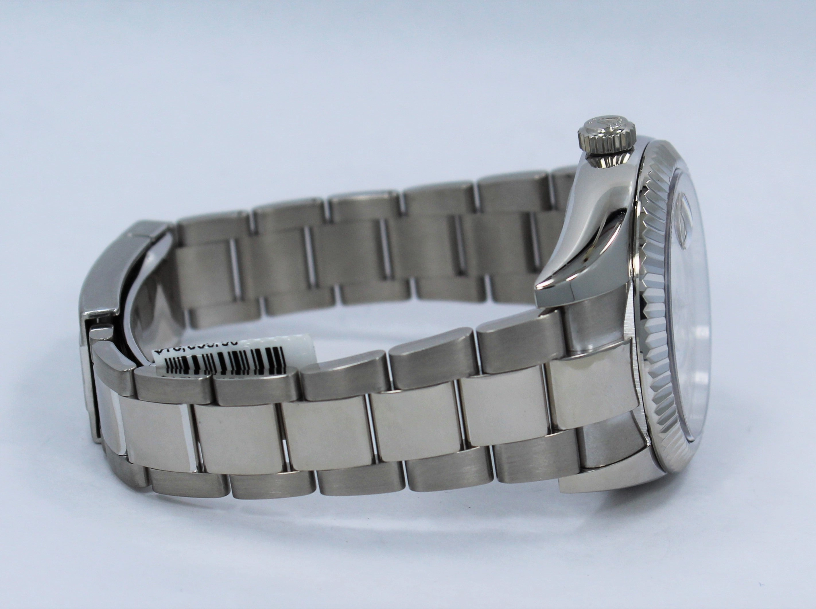 Rolex Sky-Dweller 18K White Gold Ivory Dial 326939 IVRRRO BOX/PAPERS