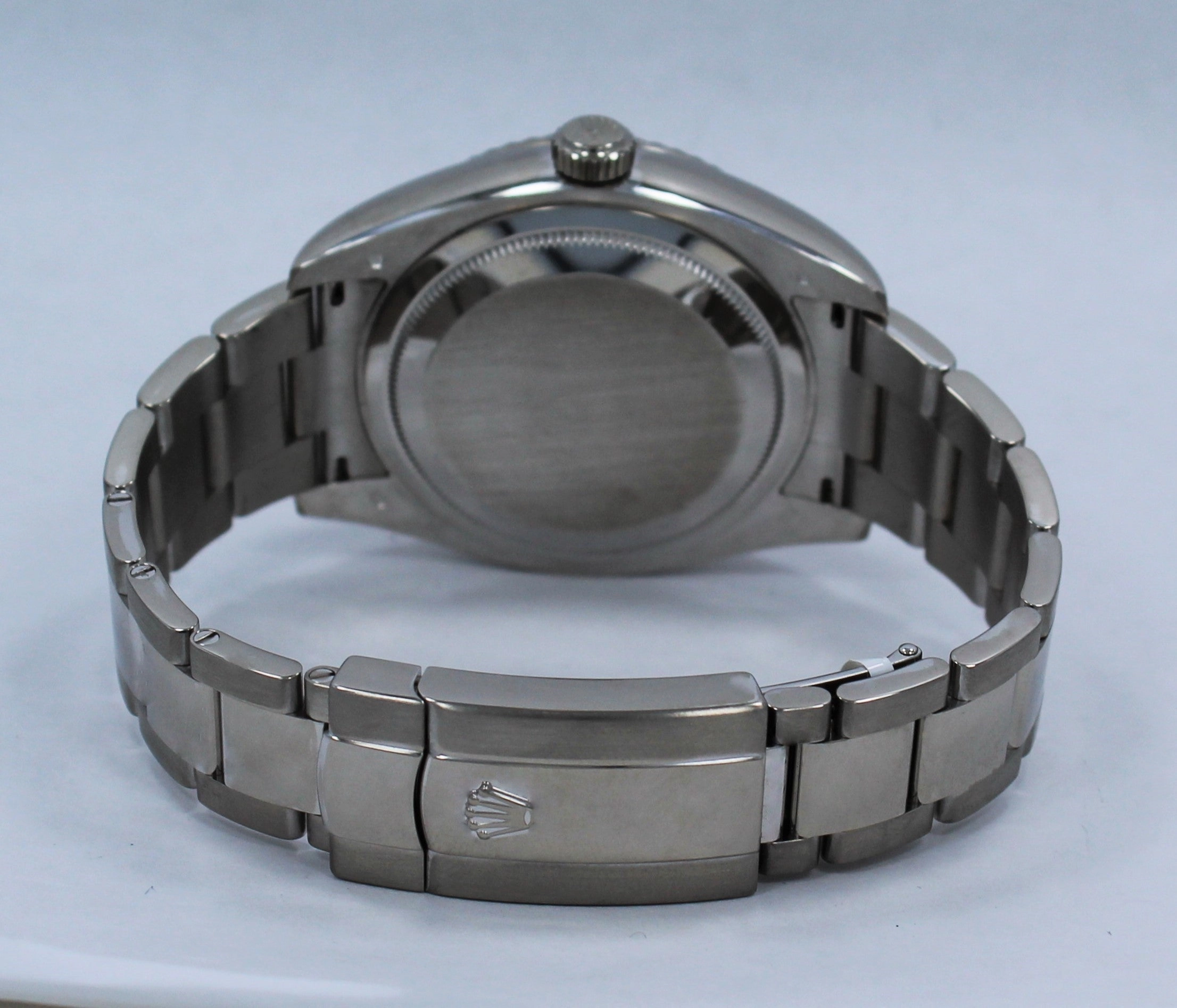 Rolex Sky-Dweller 18K White Gold Ivory Dial 326939 IVRRRO BOX/PAPERS