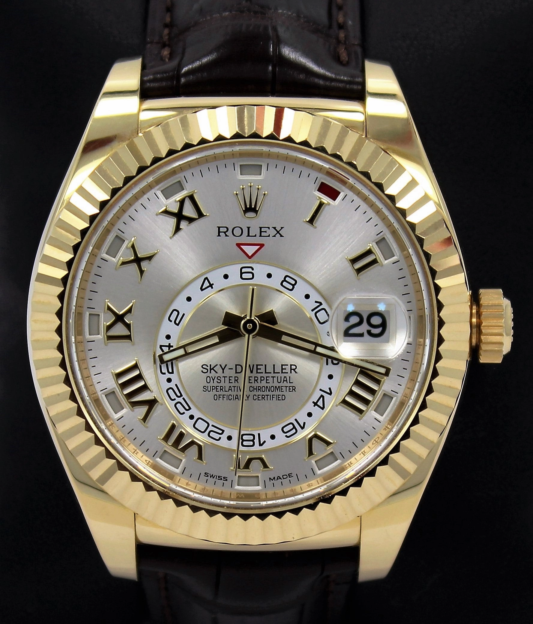 Rolex Sky-Dweller 18K Yellow Gold 326138 BOX/PAPERS