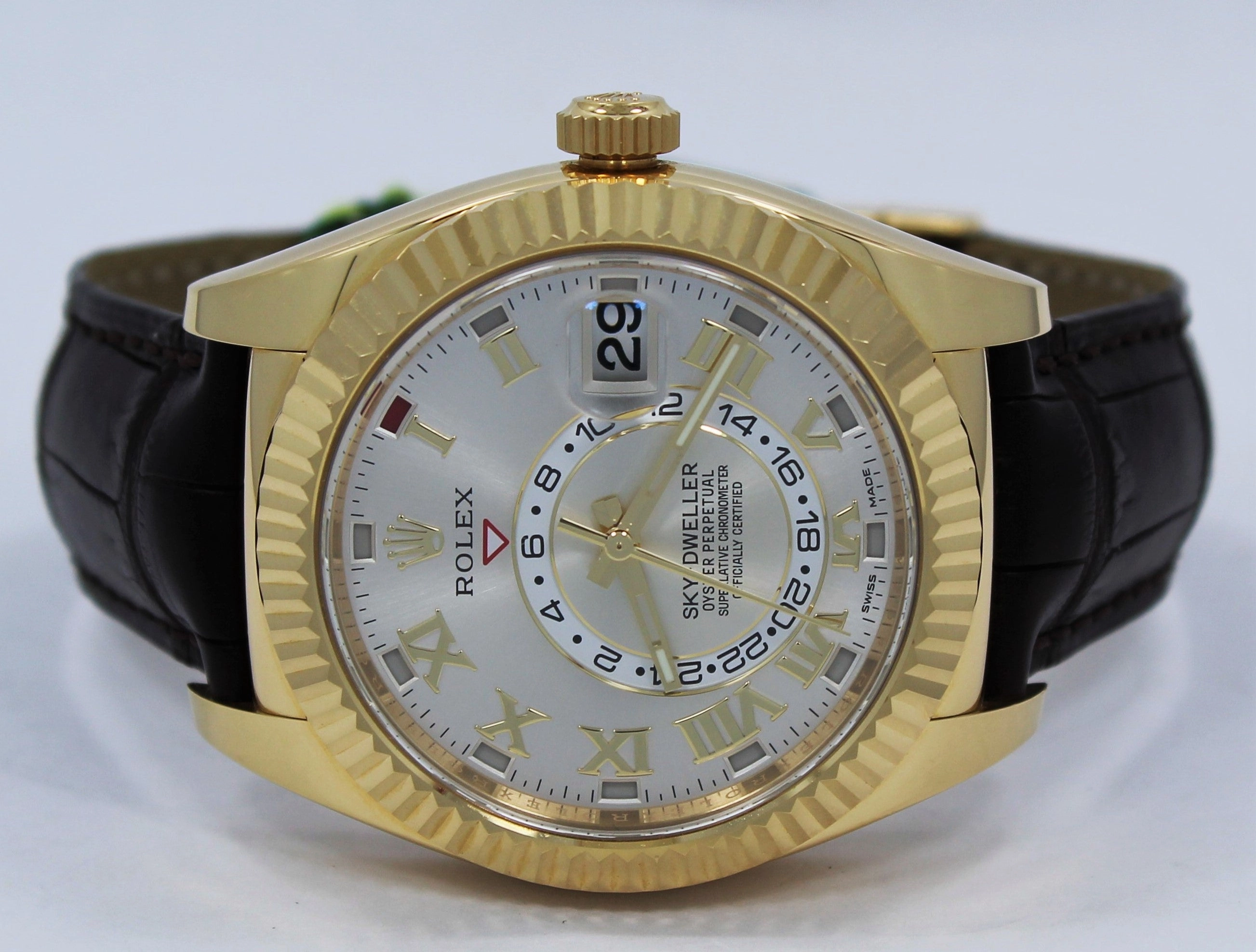 Rolex Sky-Dweller 18K Yellow Gold 326138 BOX/PAPERS