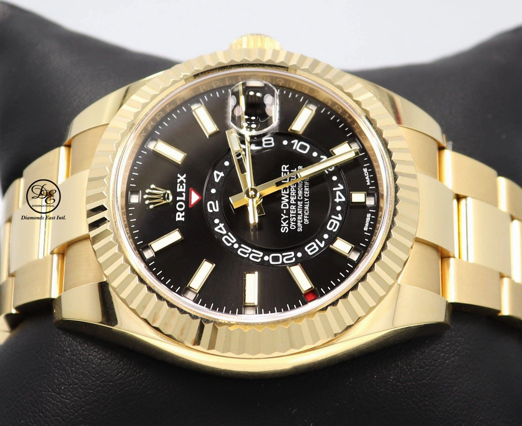 Rolex Sky-Dweller 18K Yellow Gold 326938 Black DIal BOX/PAPERS