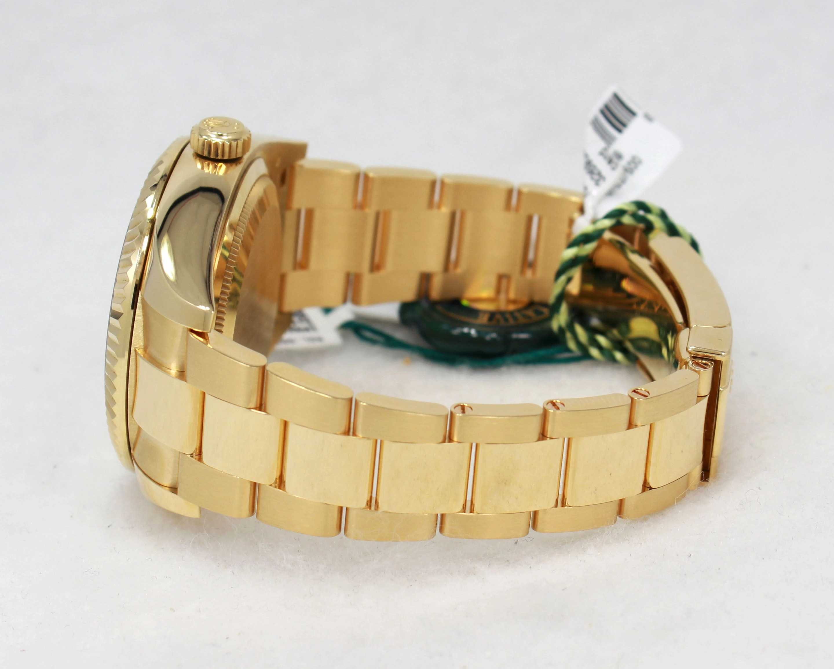 Rolex Sky-Dweller 18K Yellow Gold 326938 GLDARO BOX/PAPERS