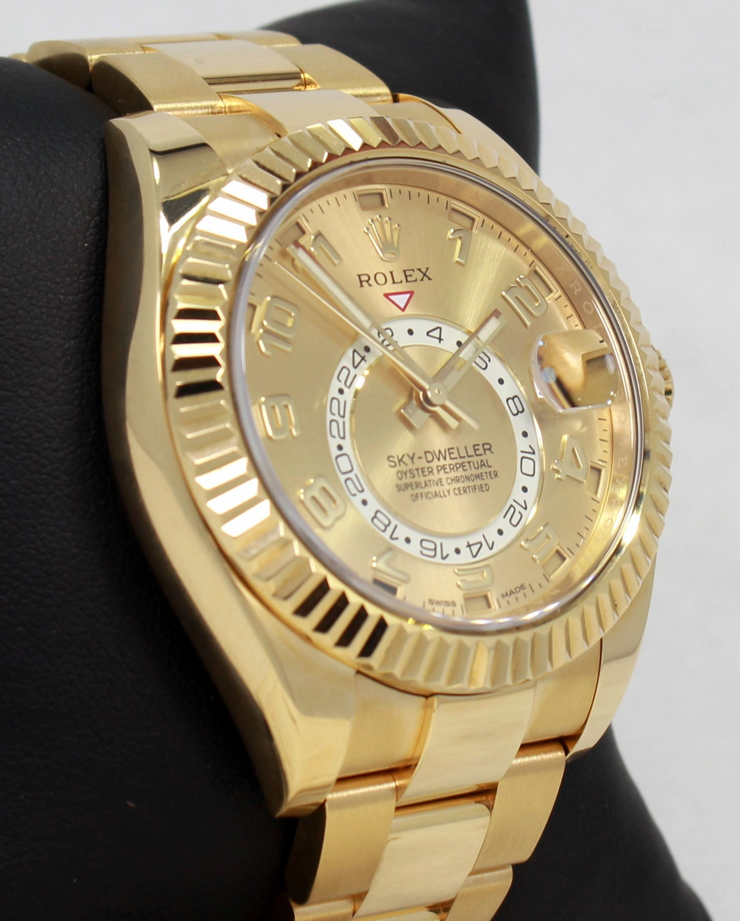 Rolex Sky-Dweller 18K Yellow Gold 326938 GLDARO BOX/PAPERS