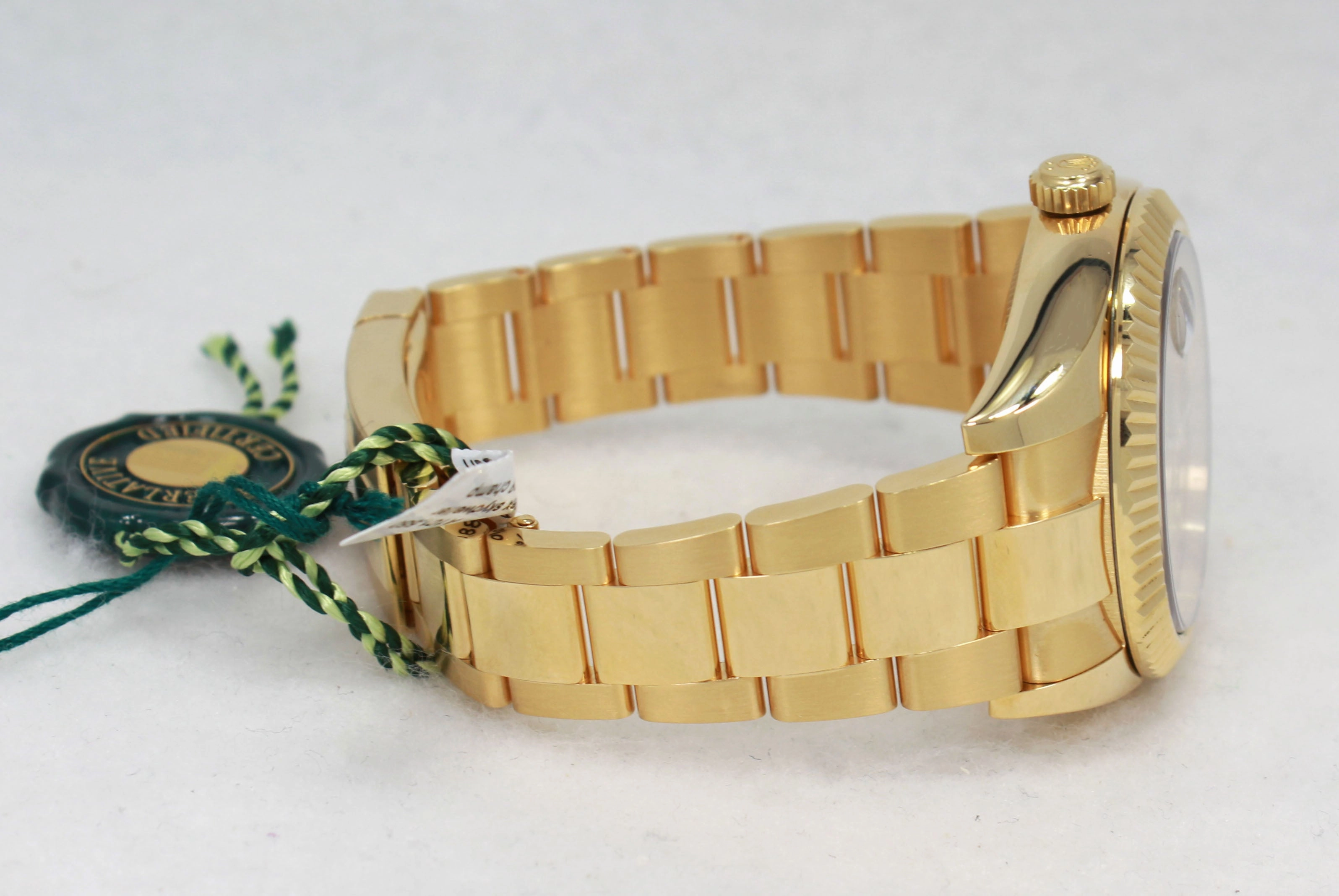 Rolex Sky-Dweller 18K Yellow Gold 326938 GLDARO BOX/PAPERS