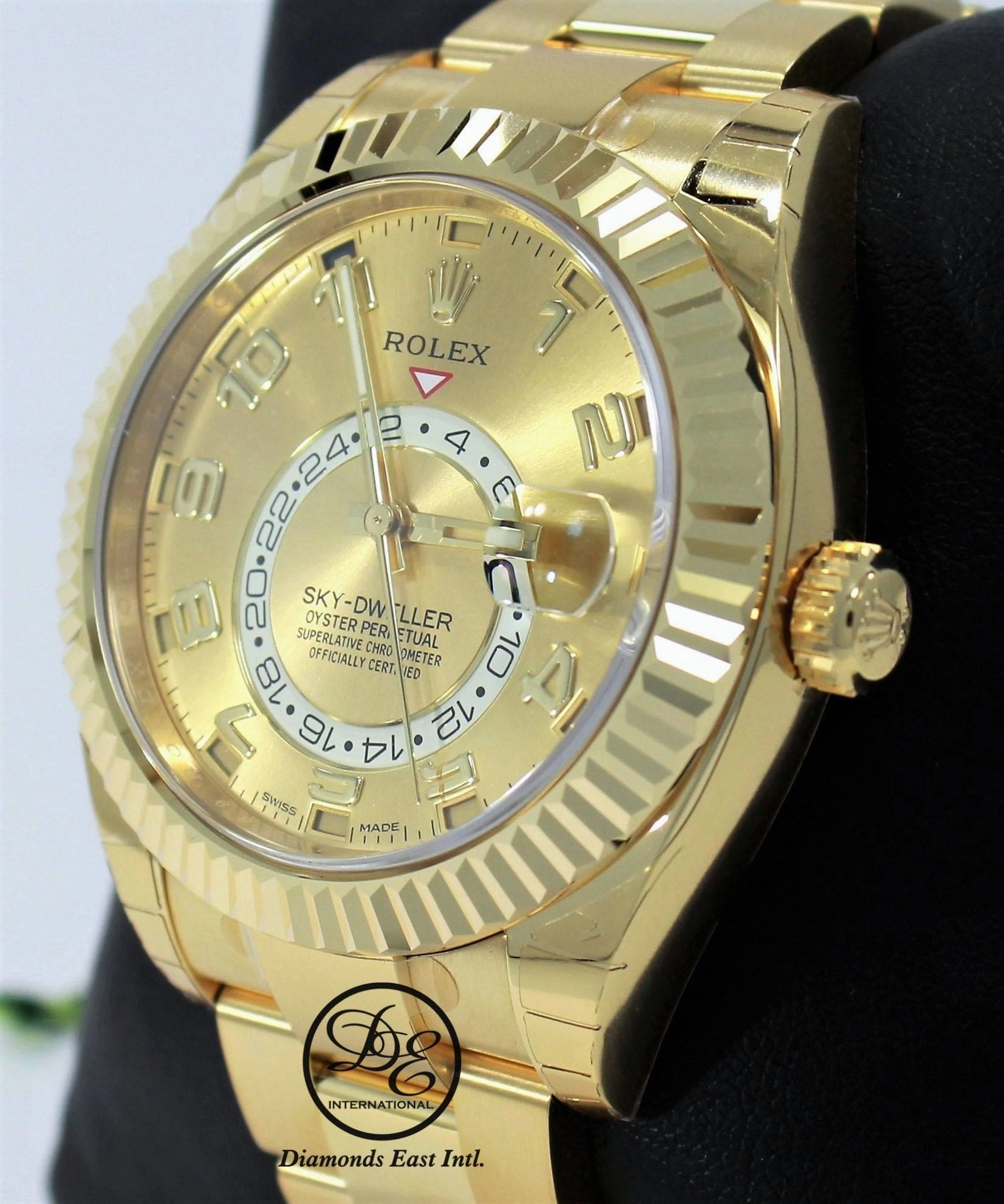 Rolex Sky-Dweller 18K Yellow Gold 326938 GLDARO UNWORN