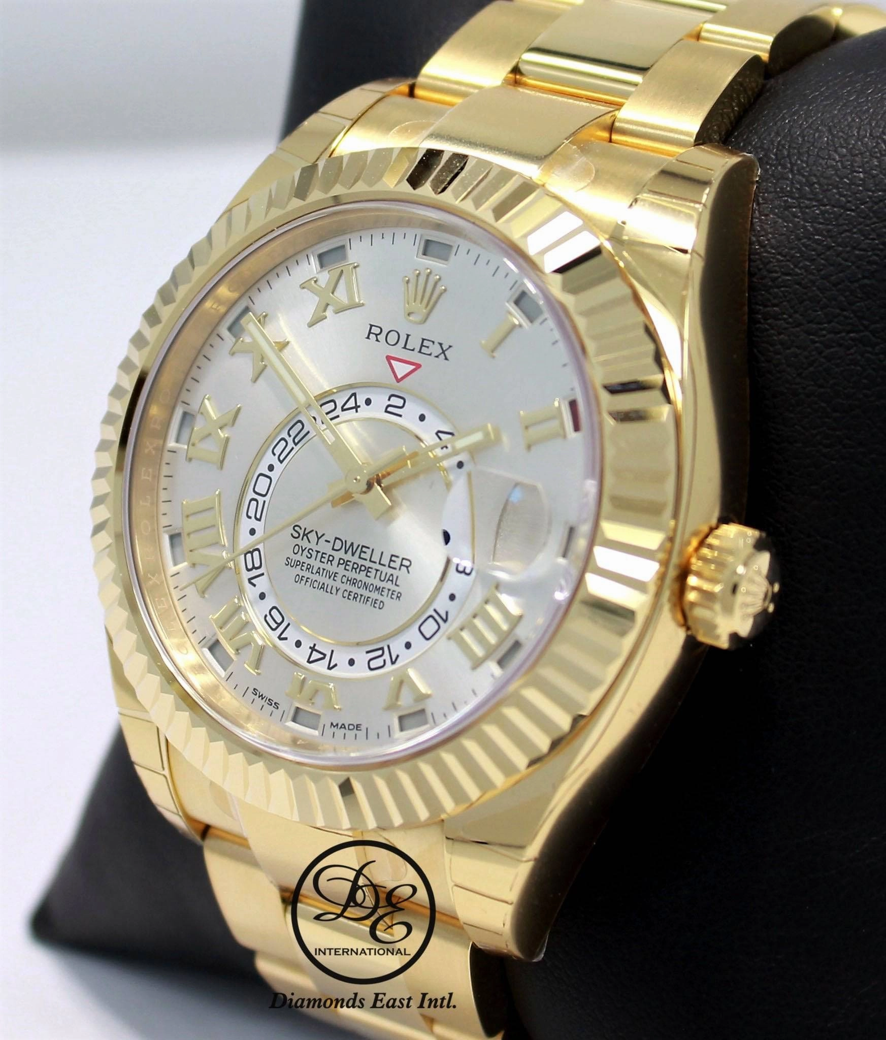 Rolex Sky-Dweller 18k Yellow Gold 326938 UNWORN