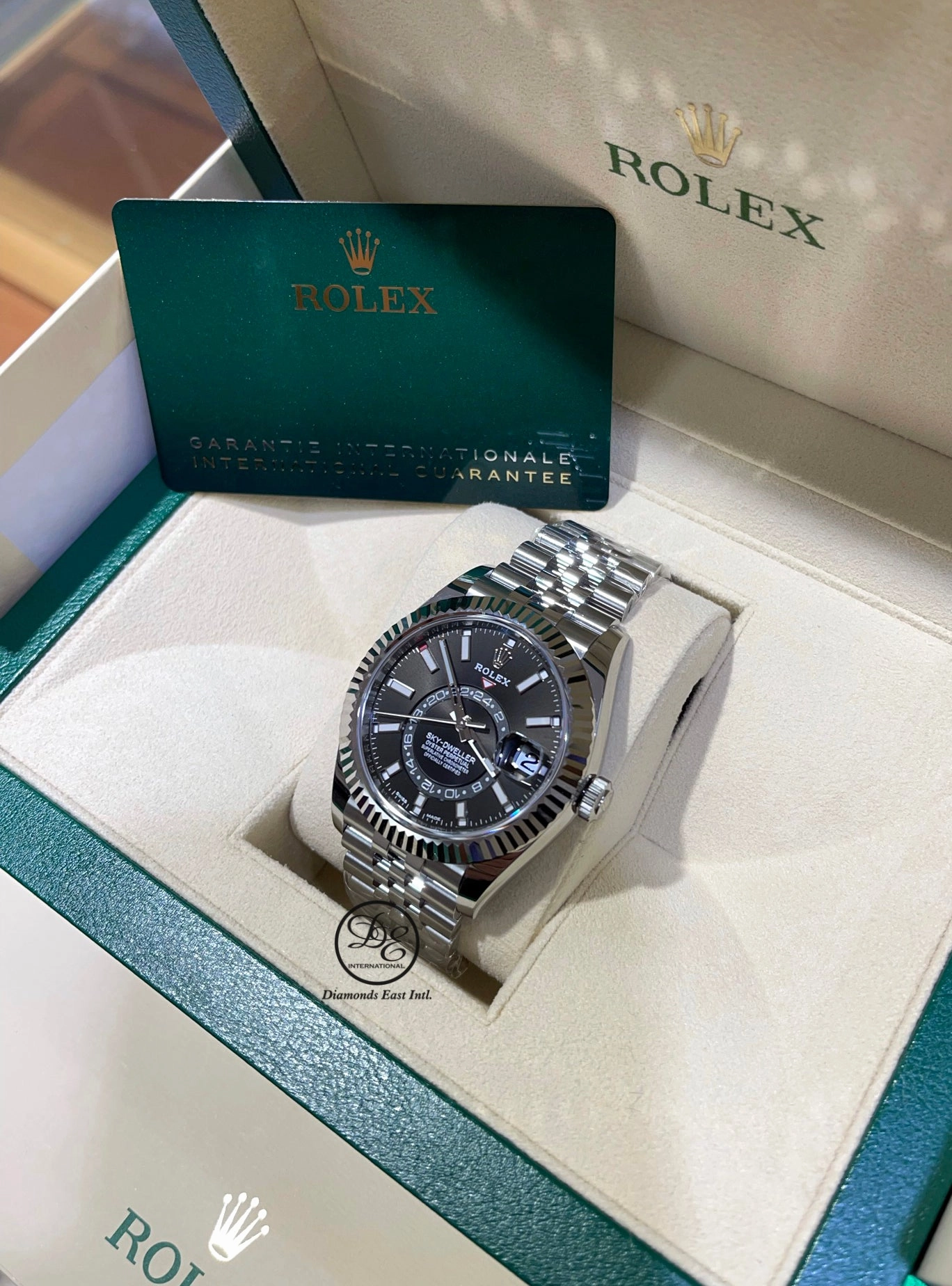 Rolex Sky-Dweller 326934 Black Dial Jubilee Band Unworn