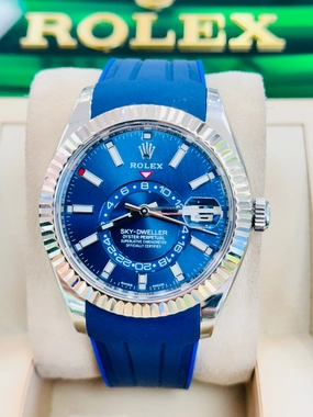 Rolex Sky-Dweller 326934 Blue Dial Oyster Steel Bracelet   Rubber B Watch MINT