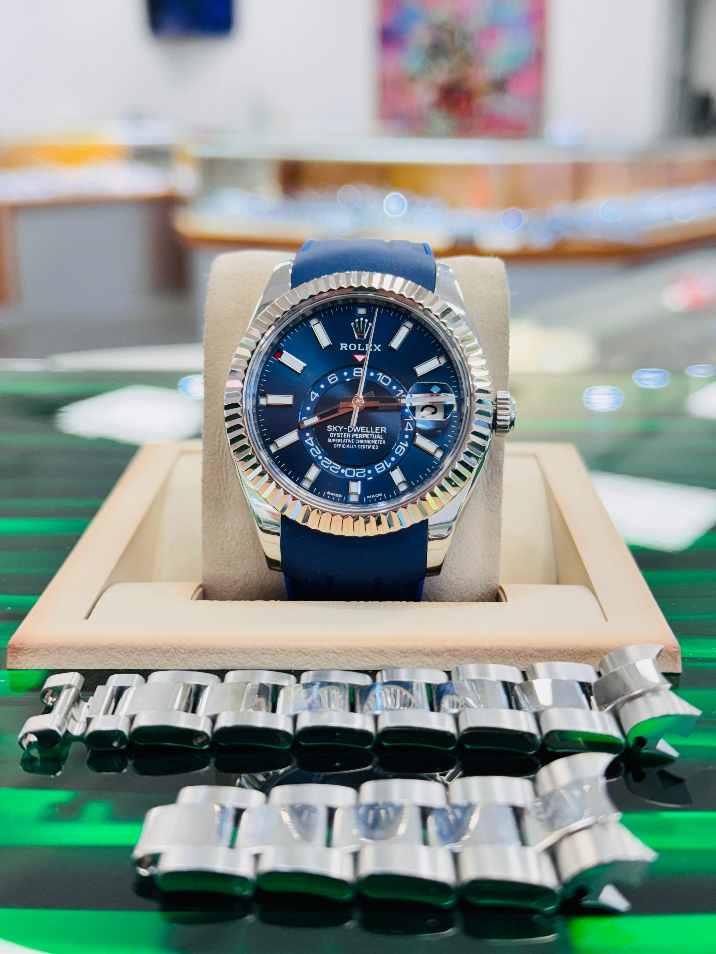 Rolex Sky-Dweller 326934 Blue Dial Oyster Steel Bracelet   Rubber B Watch MINT