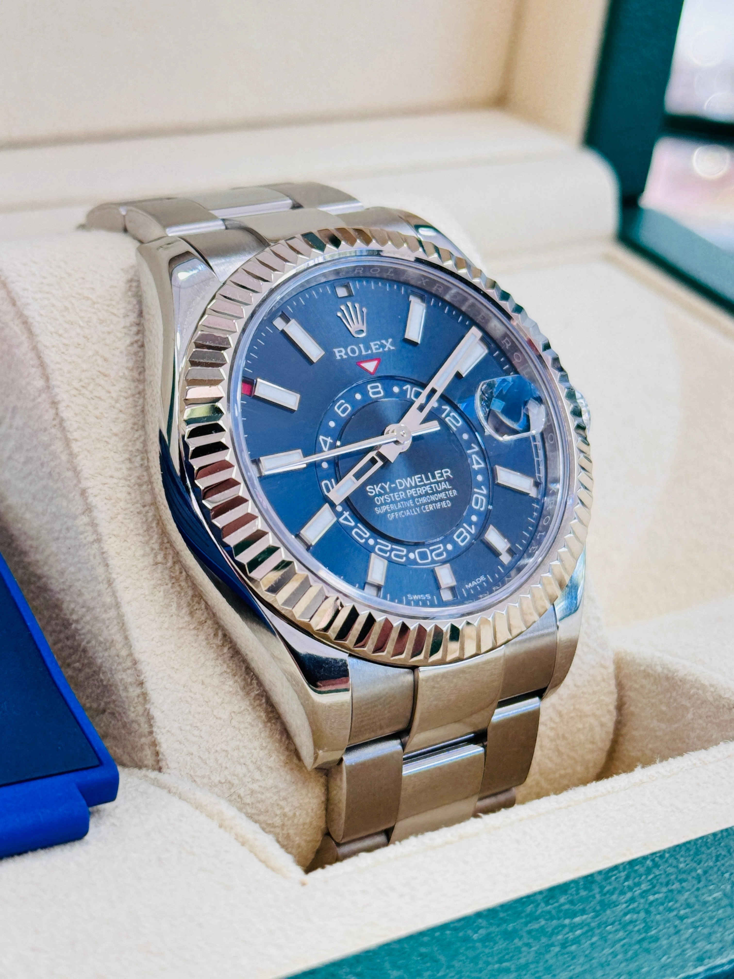 Rolex Sky-Dweller 326934 Blue Dial Oyster Steel Bracelet   Rubber B Watch MINT