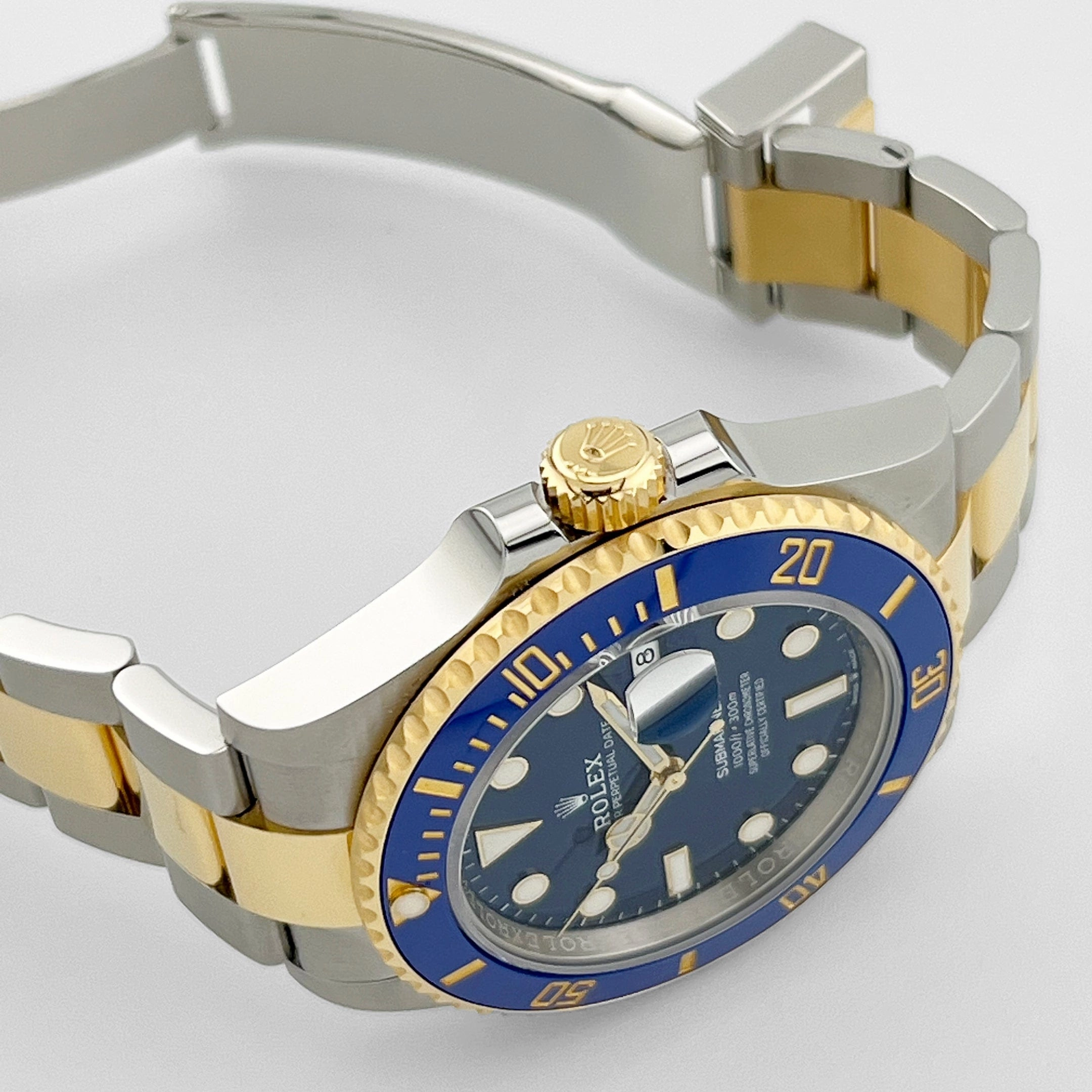 Rolex Submariner Date 126613LB Stainless Steel Yellow Gold Blue Dial (2022)