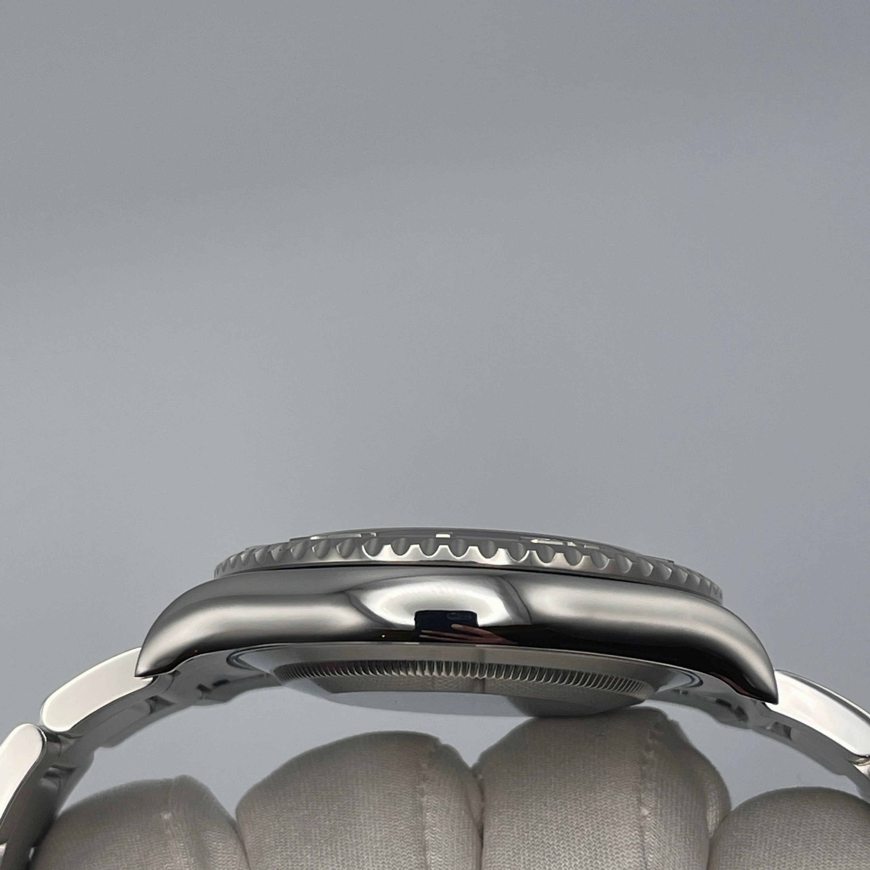 Rolex Yacht-Master 40 116622 Stainless Steel Platinum Blue Dial