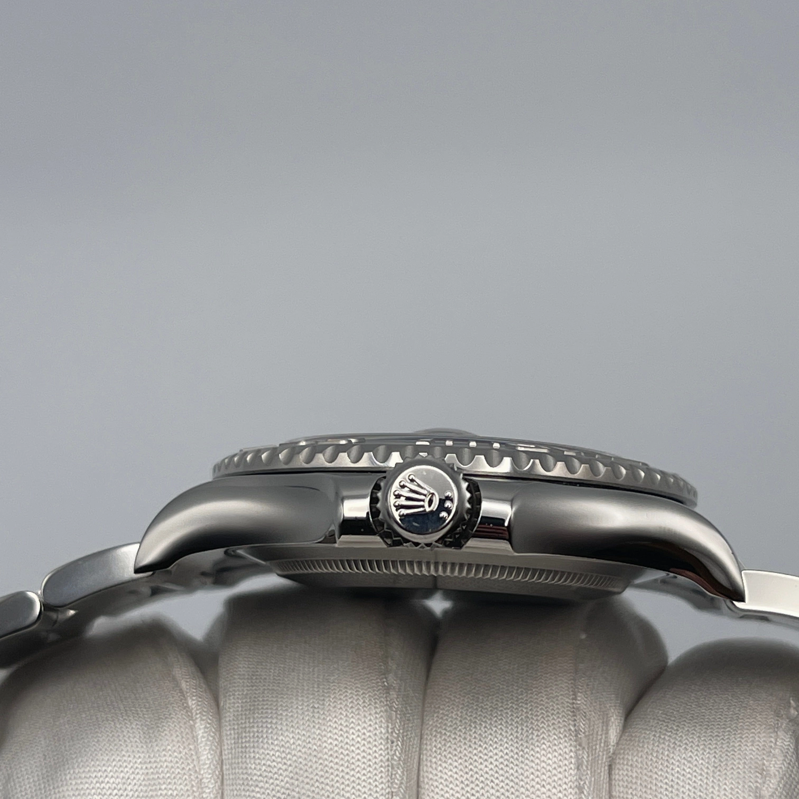 Rolex Yacht-Master 40 116622 Stainless Steel Platinum Blue Dial