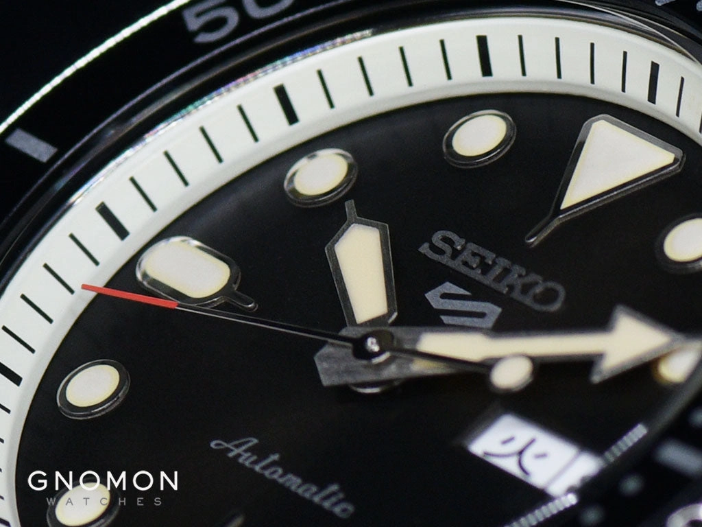 Seiko 5 Sports Suits Style Vintage Black Ref. SBSA017