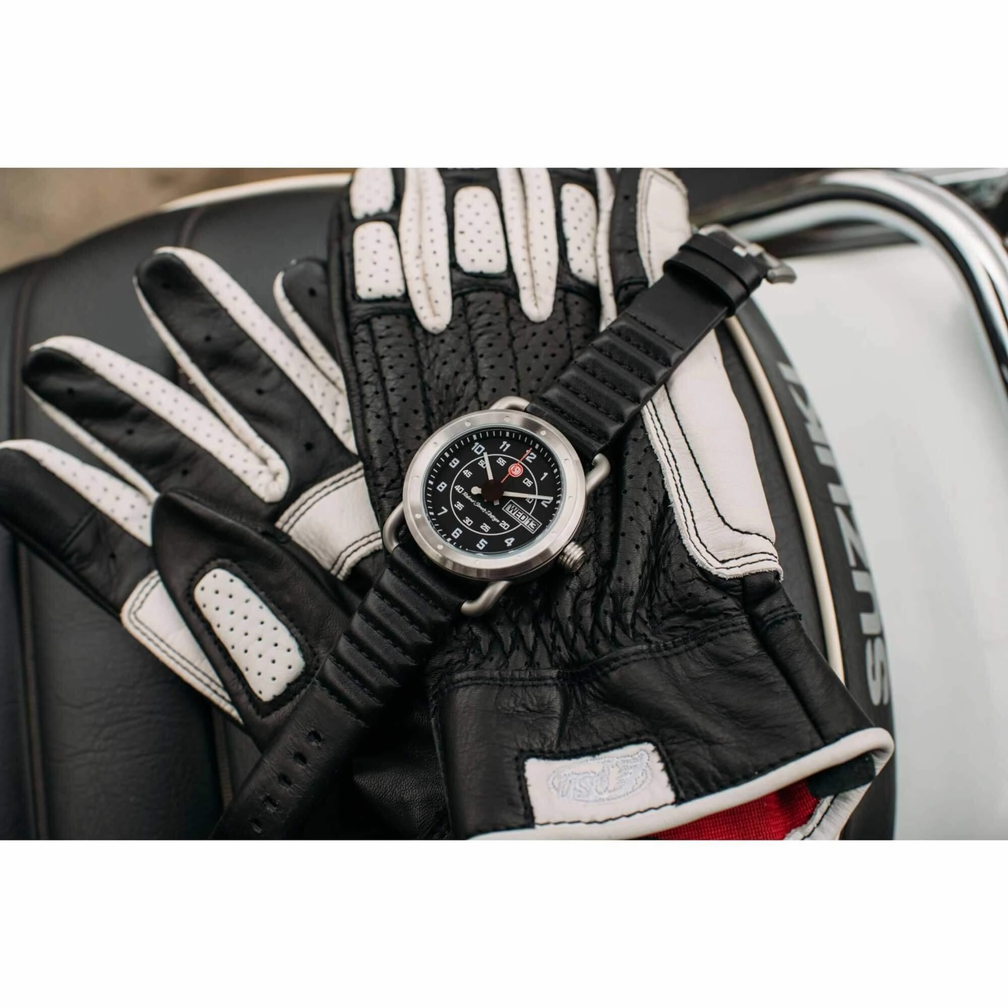 Szanto Icon Unisex Quartz Watch - Roland Sands Signature Black Dial Strap | IC RS 2201